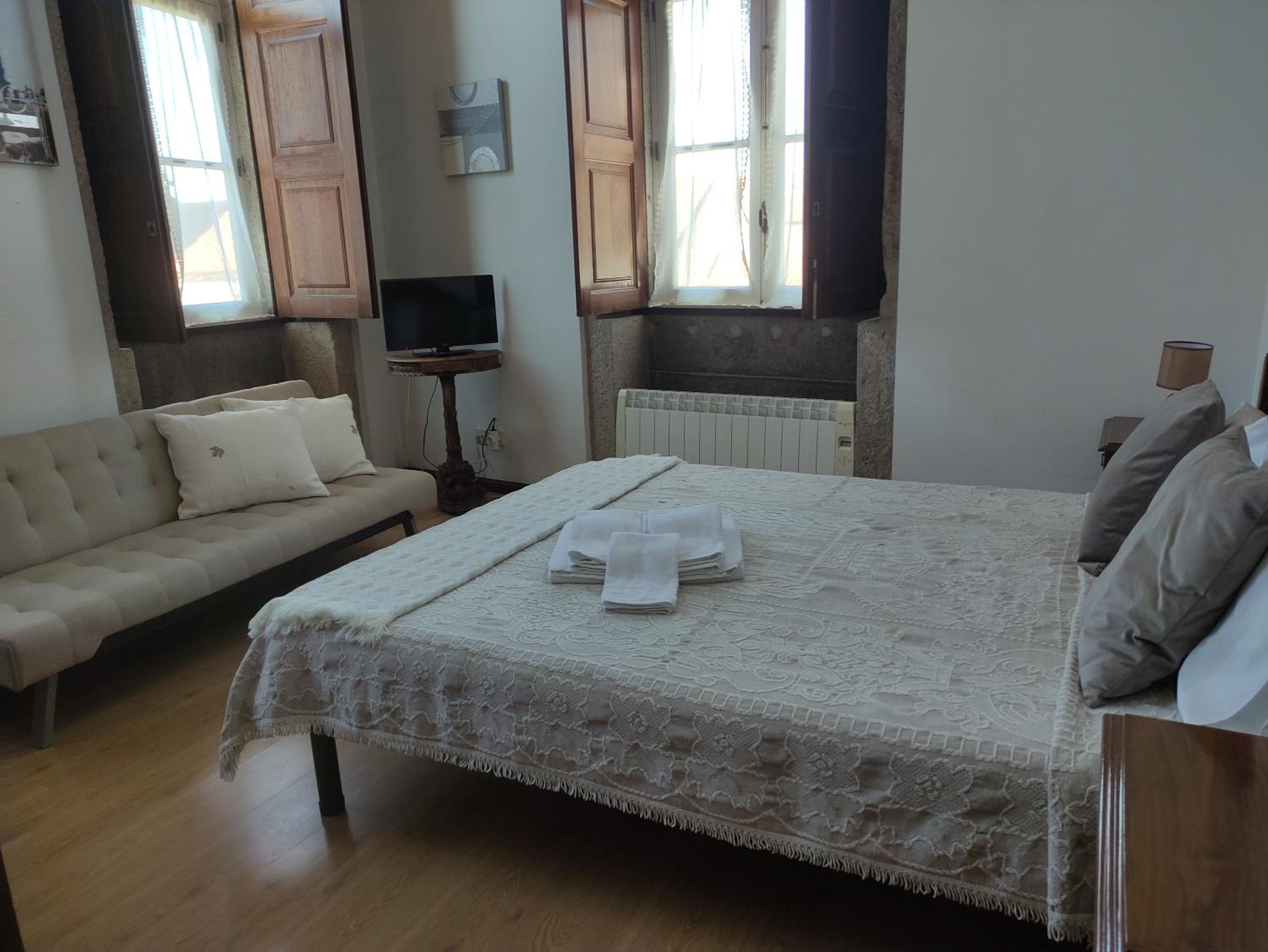Standard Family Room - Photo 12