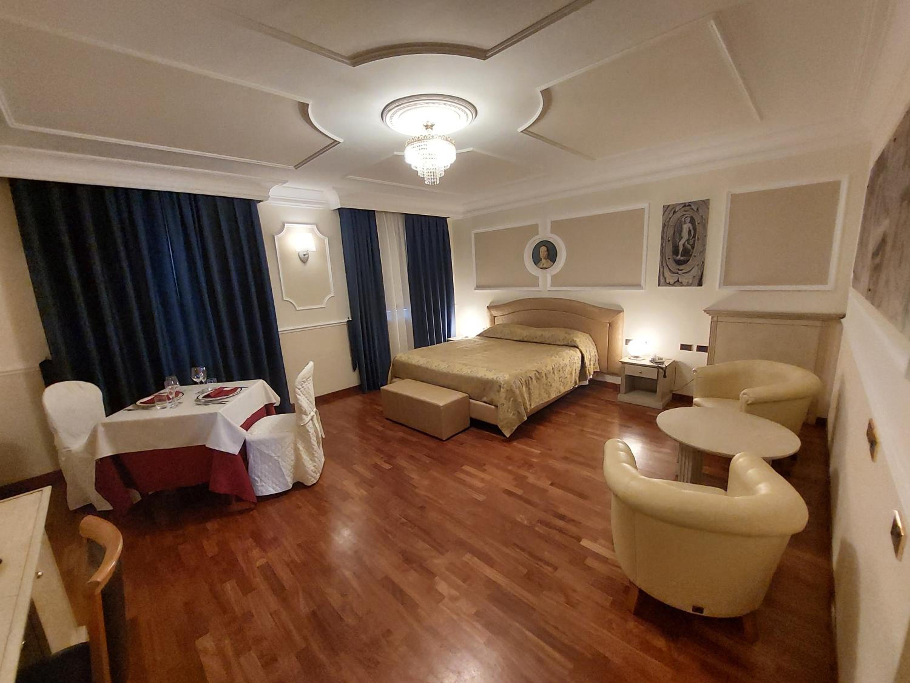 Deluxe Room photo 3