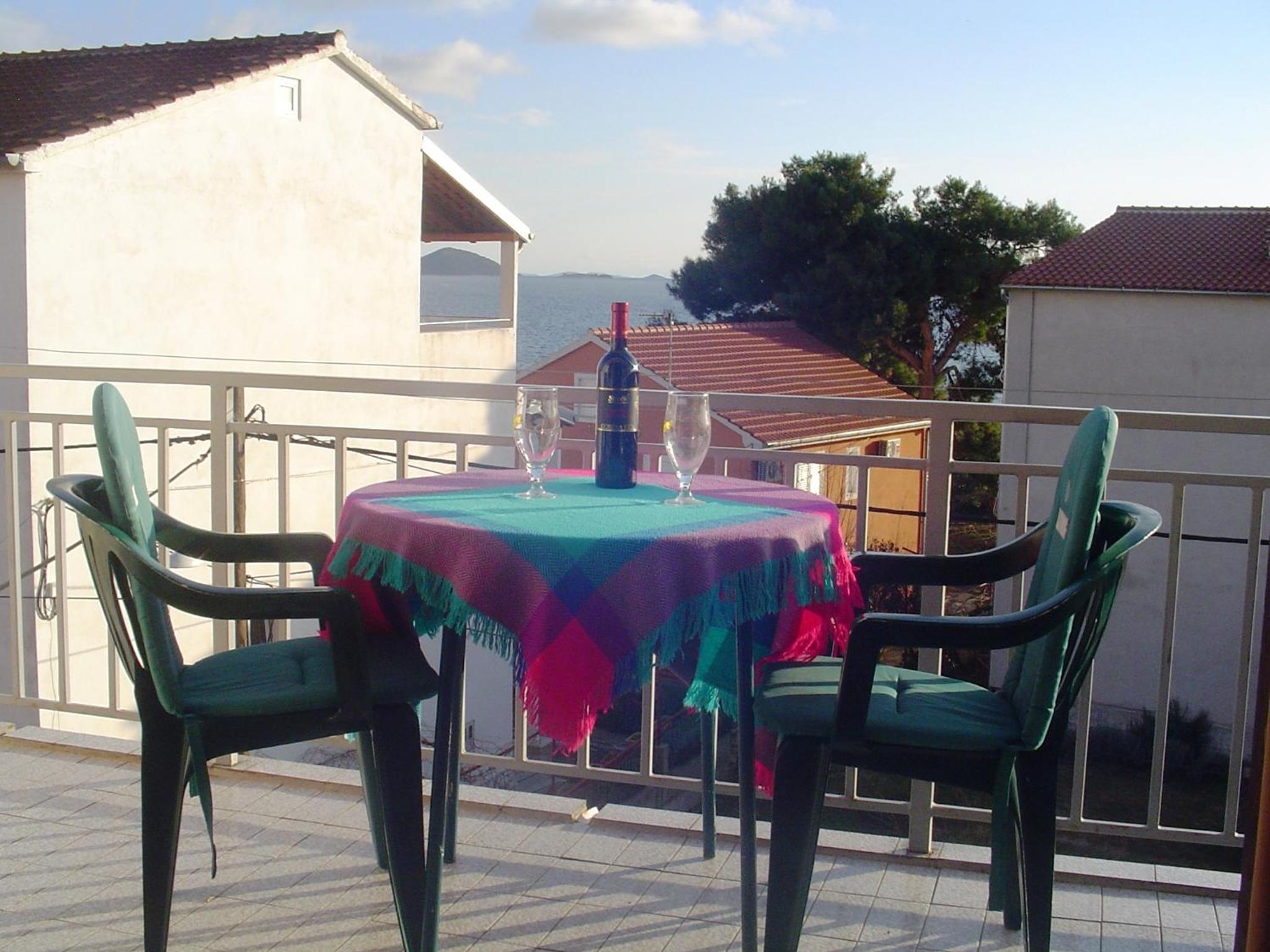 One-Bedroom Apartment With Balcony And Sea View photo 2