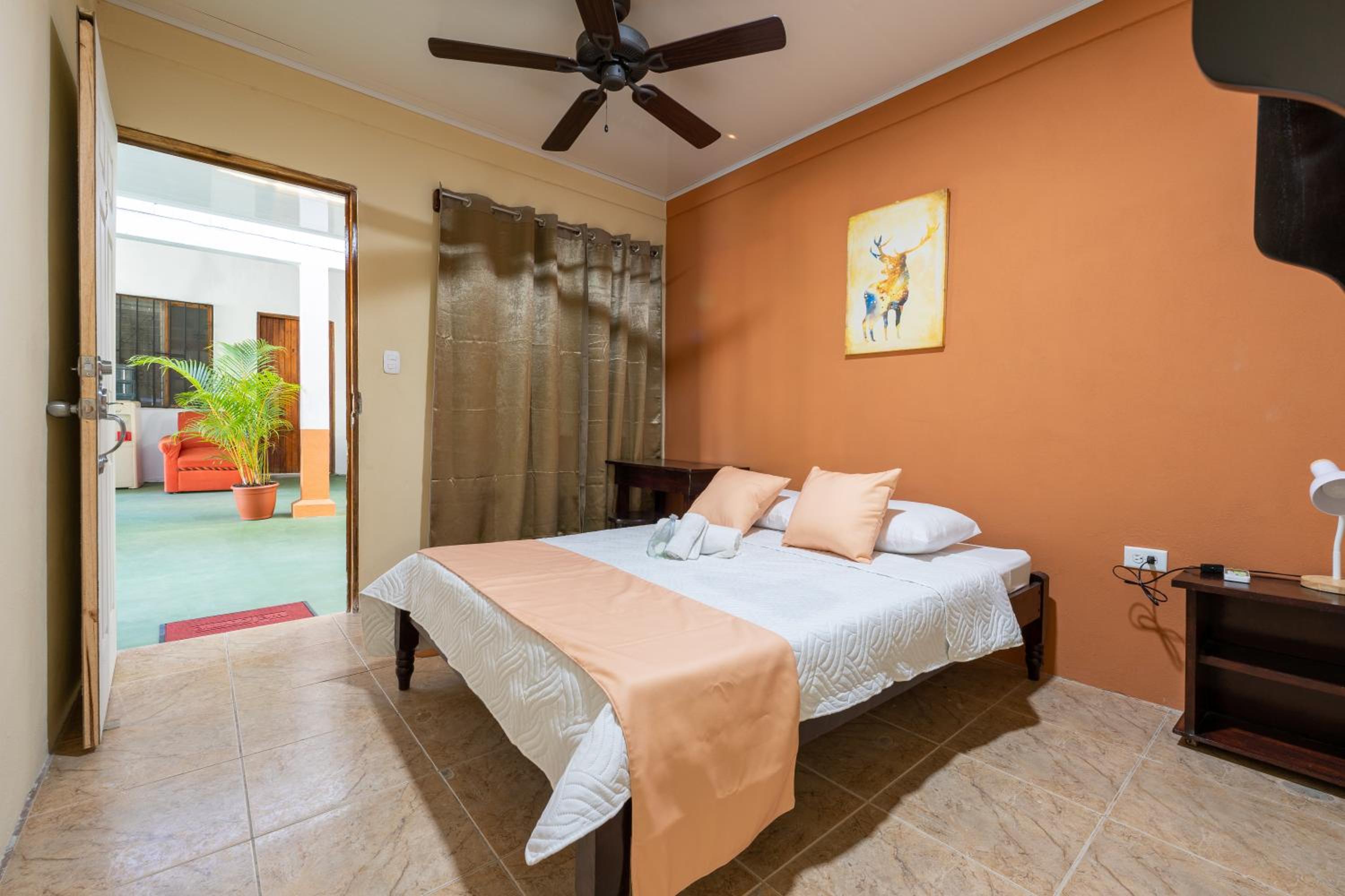 Double Room with Private Bathroom photo 1