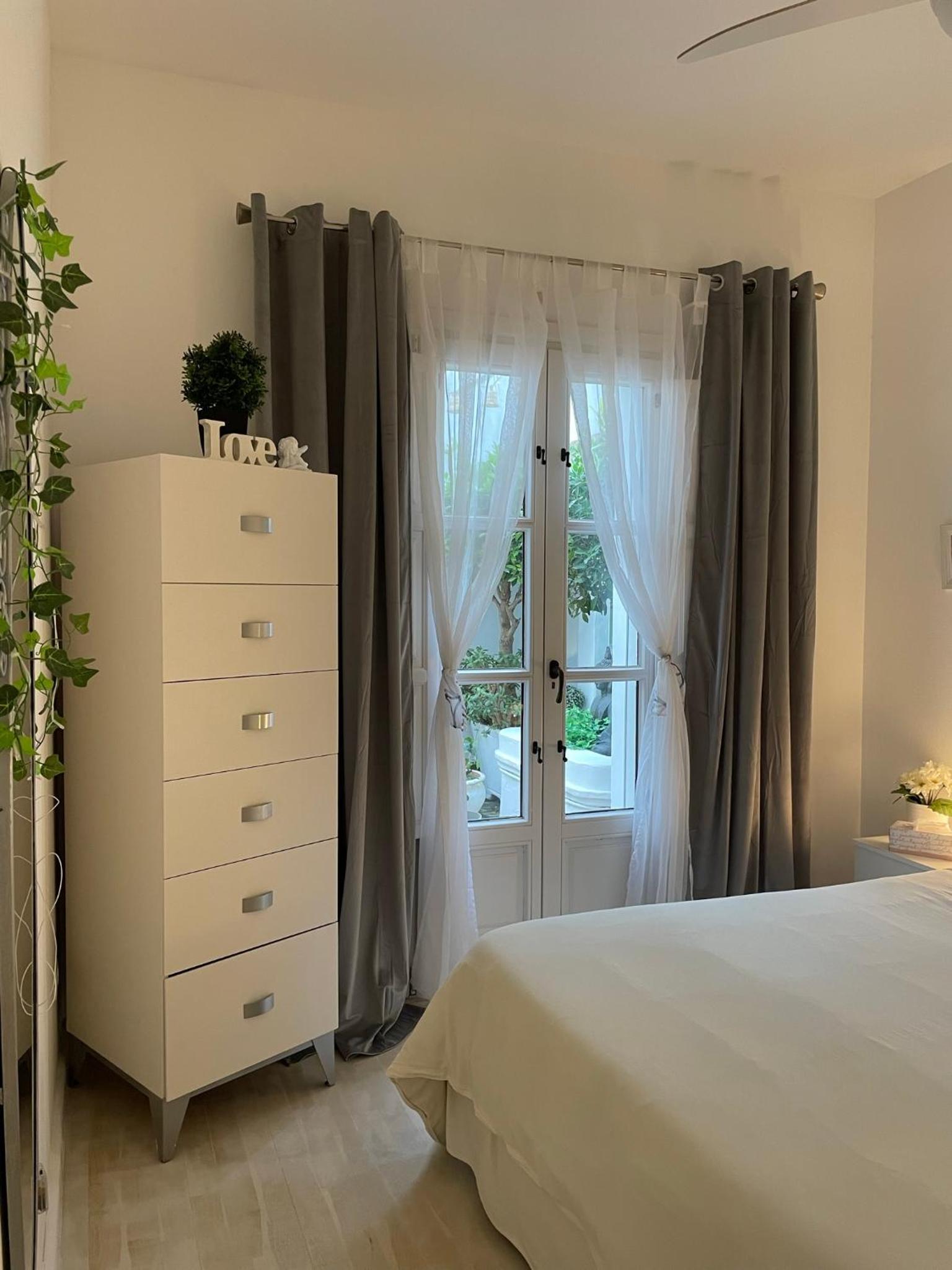 Apartamento con Patio