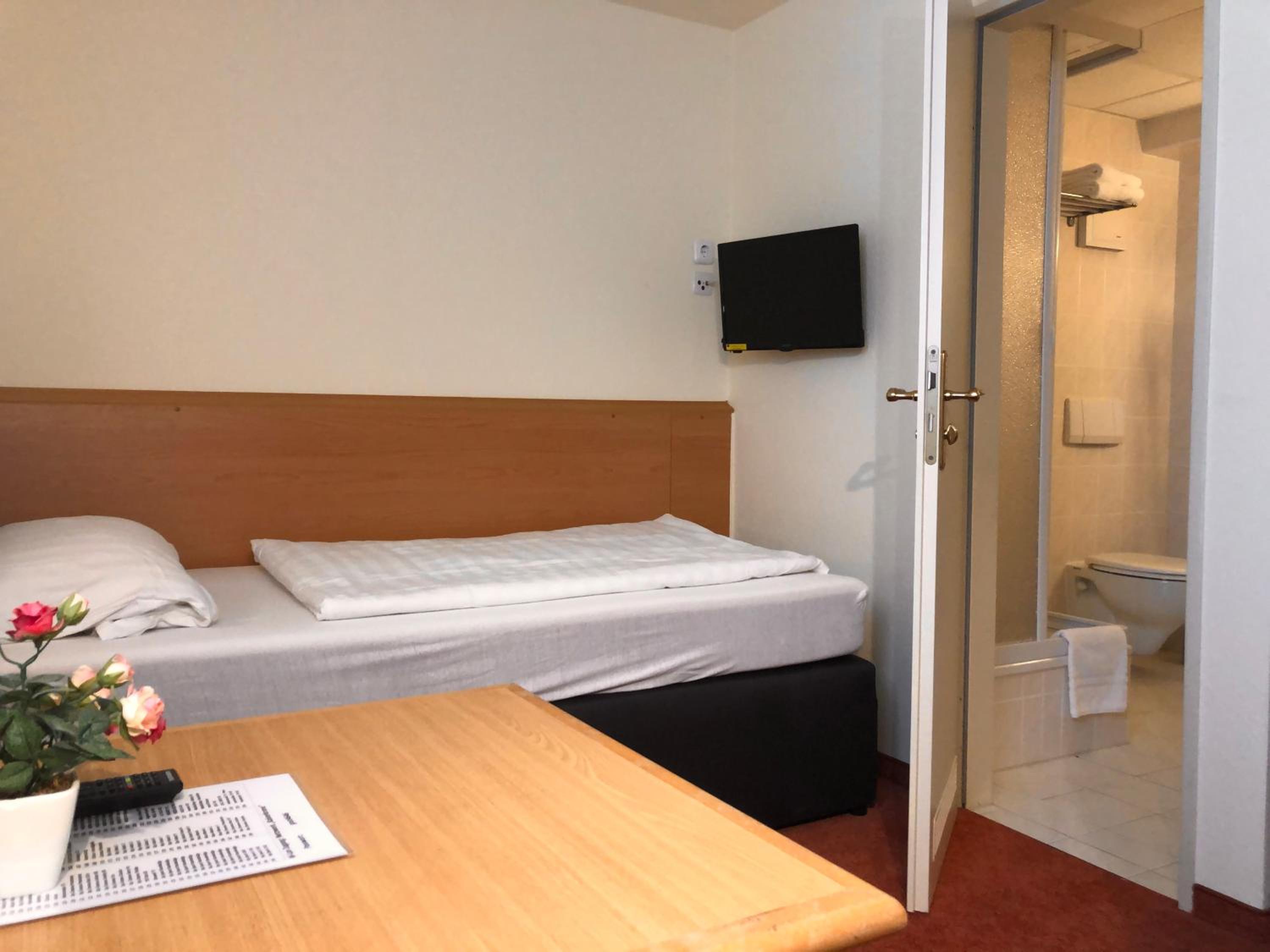 Economy Single Room - Souterrain photo 3