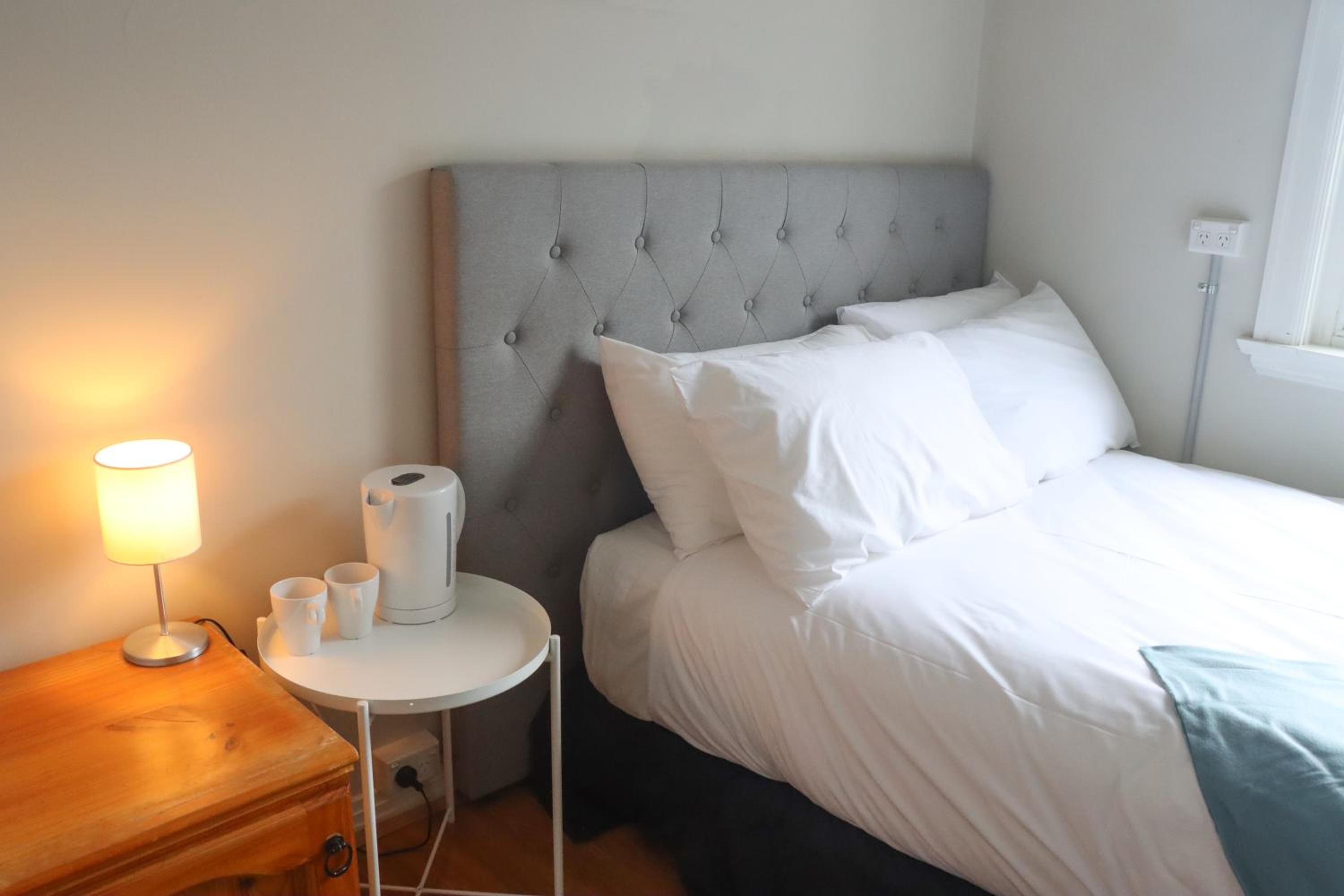 Double Room With Shared Bathroom photo 3