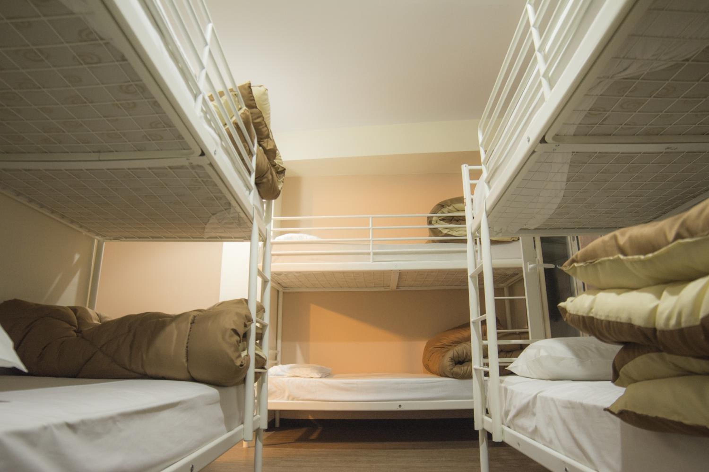 פלה אין הוסטל אתונה — Bed in 8-Bed Mixed Dormitory Room