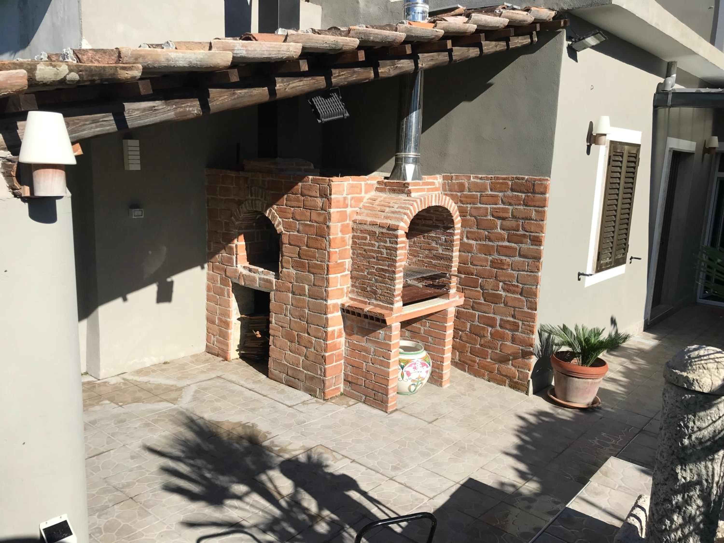 One-Bedroom House with Garden photo 3