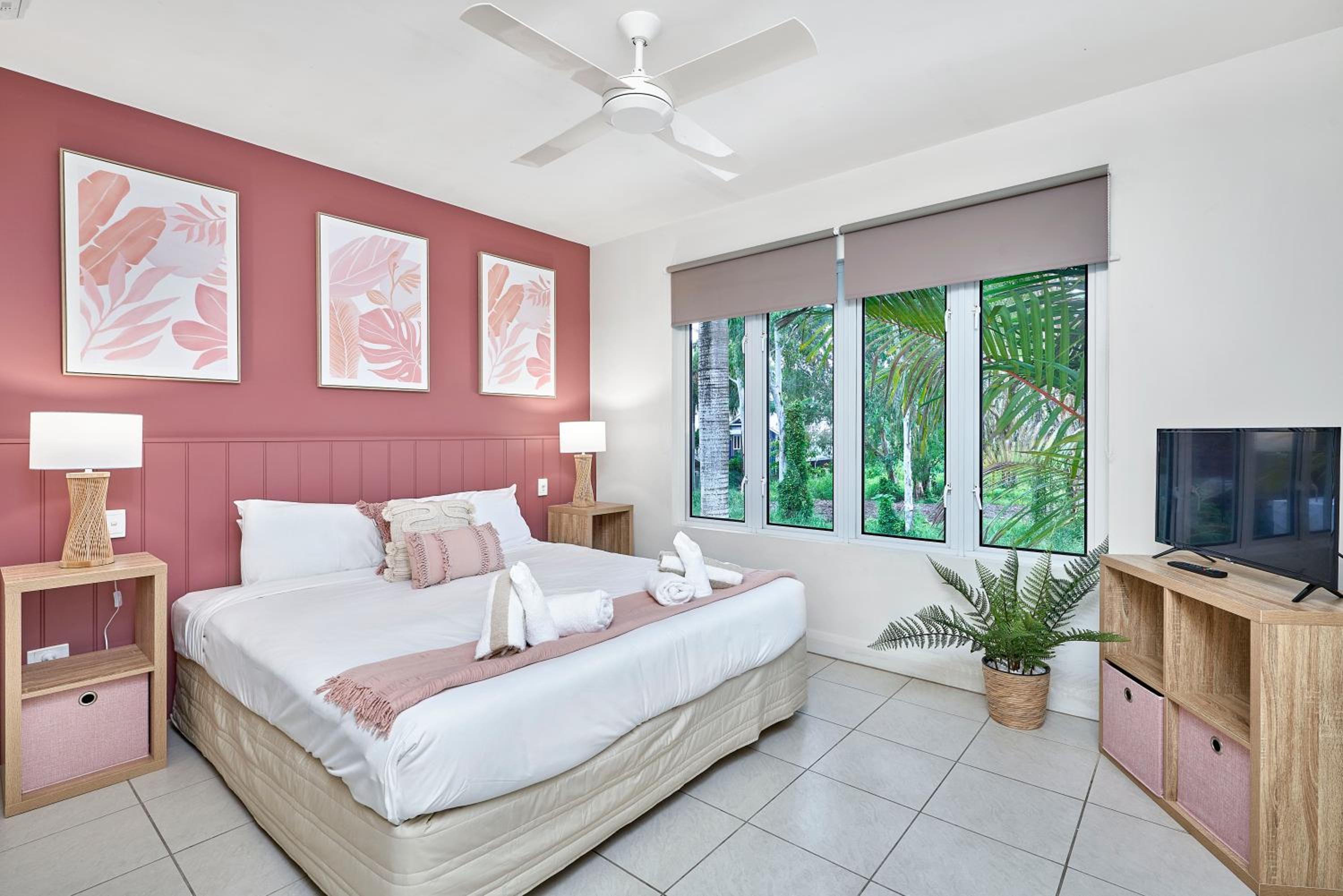 Two Bedroom Apartment #3223-4