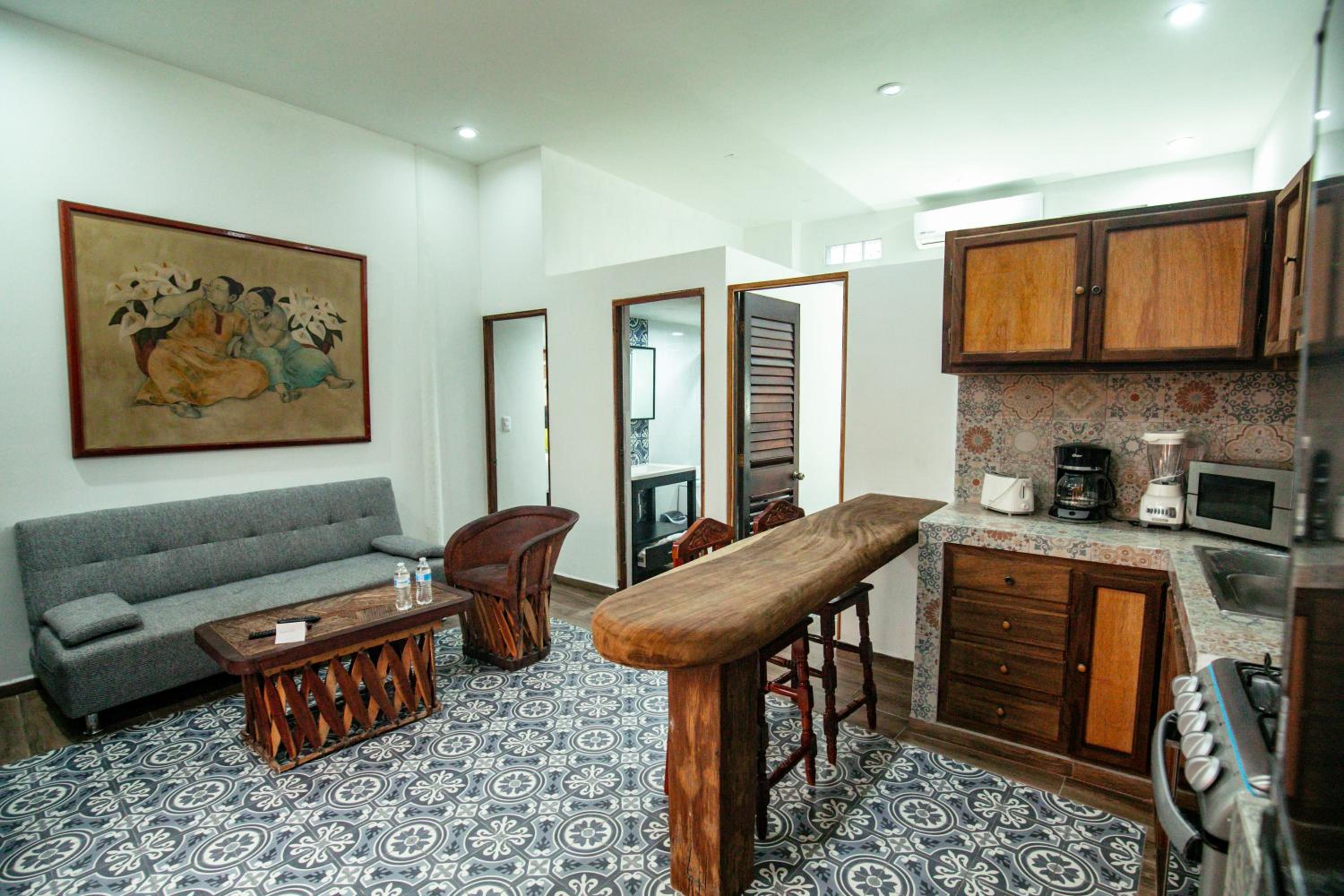 One-Bedroom Apartment