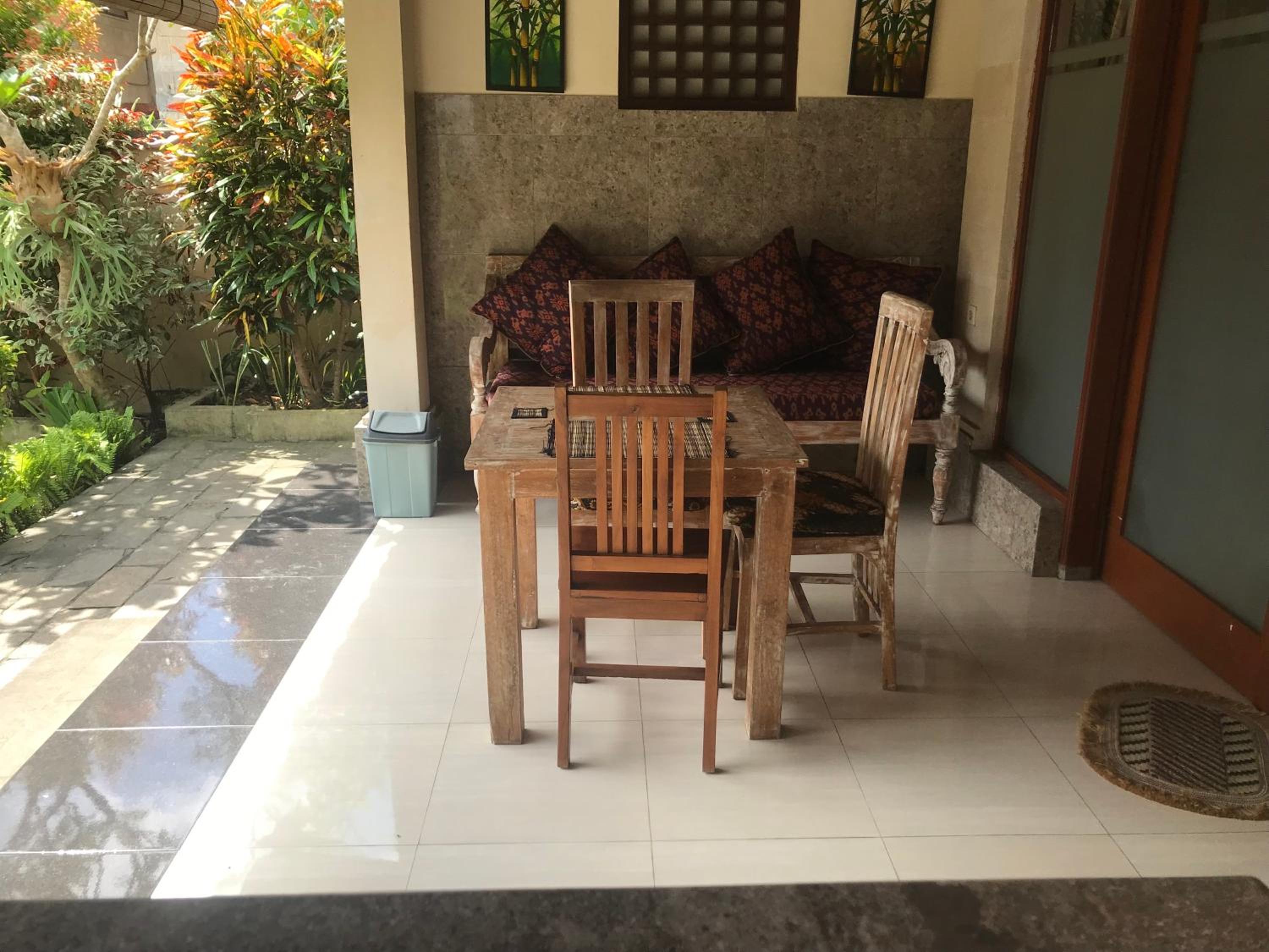 Villa photo 3