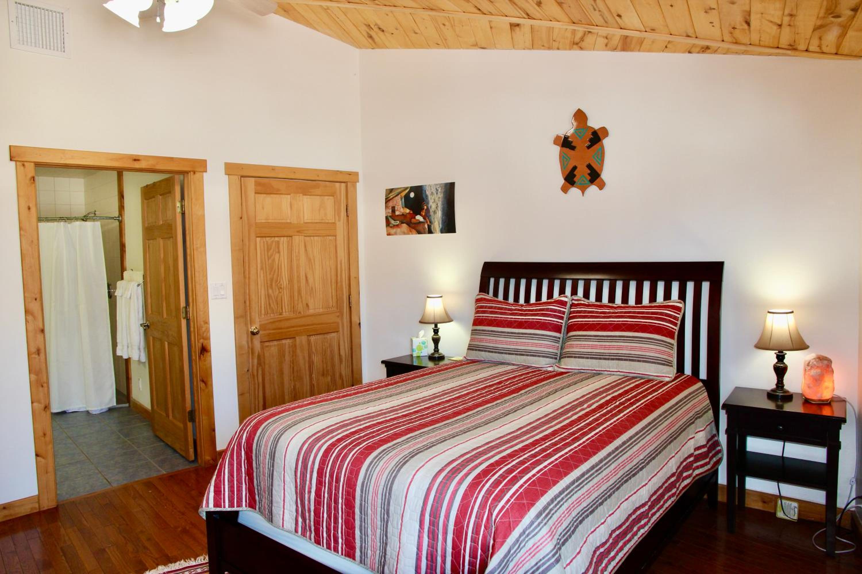 Deluxe Double Room with Shower photo 1