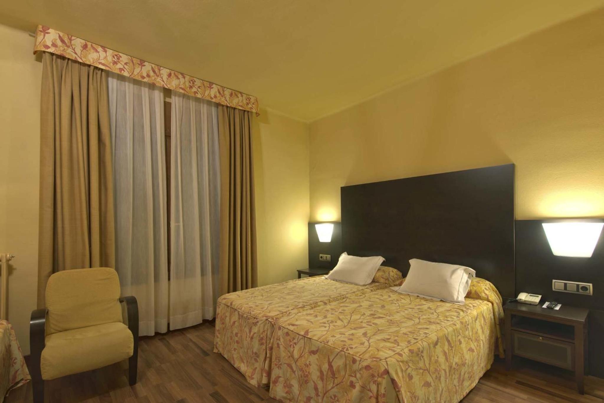 Habitación Doble o con Dos Camas