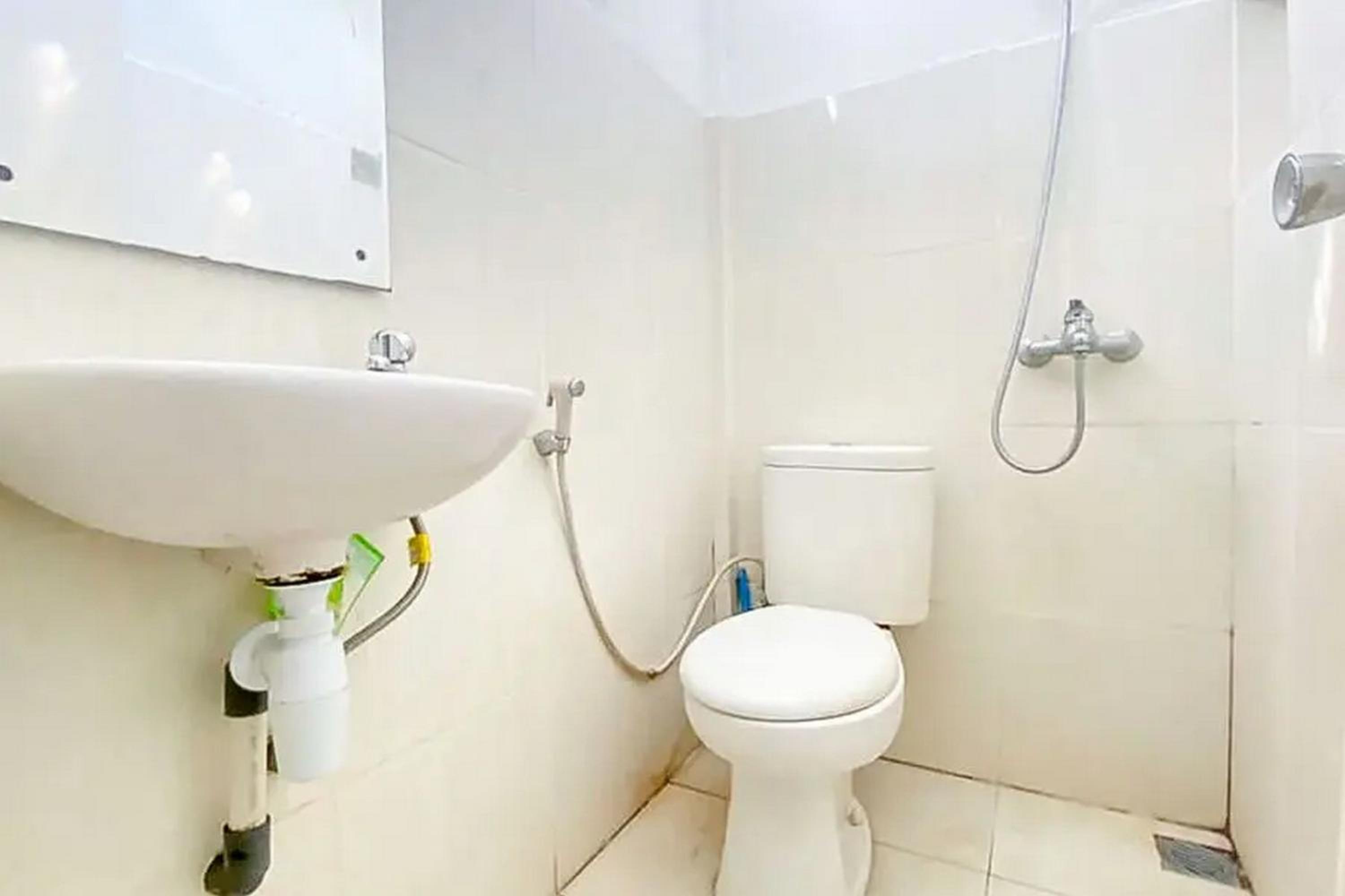 Single Room photo 2