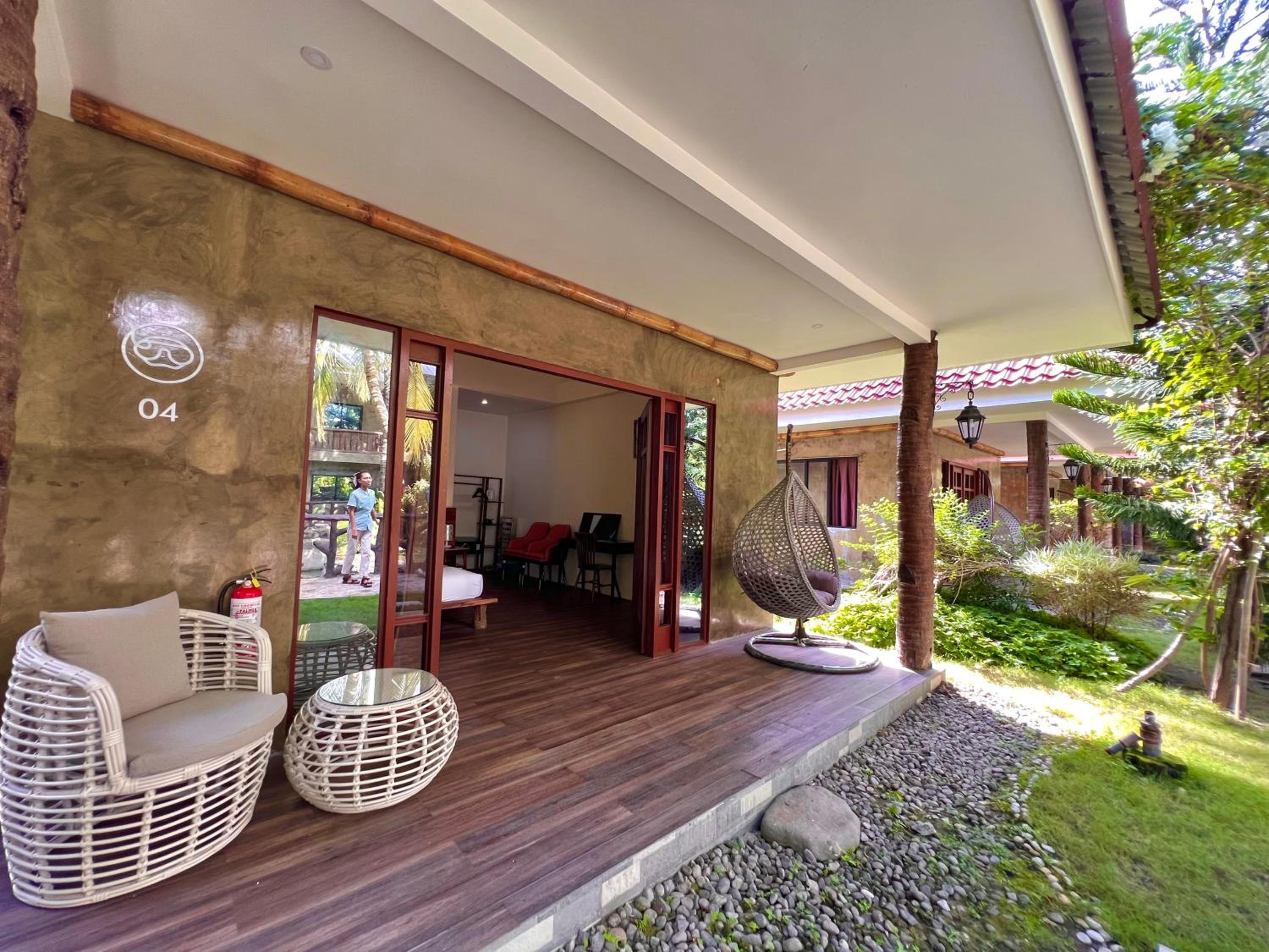 King Room with Garden View - Photo 19