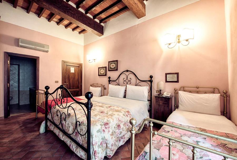 Classic Triple Room - Photo 3