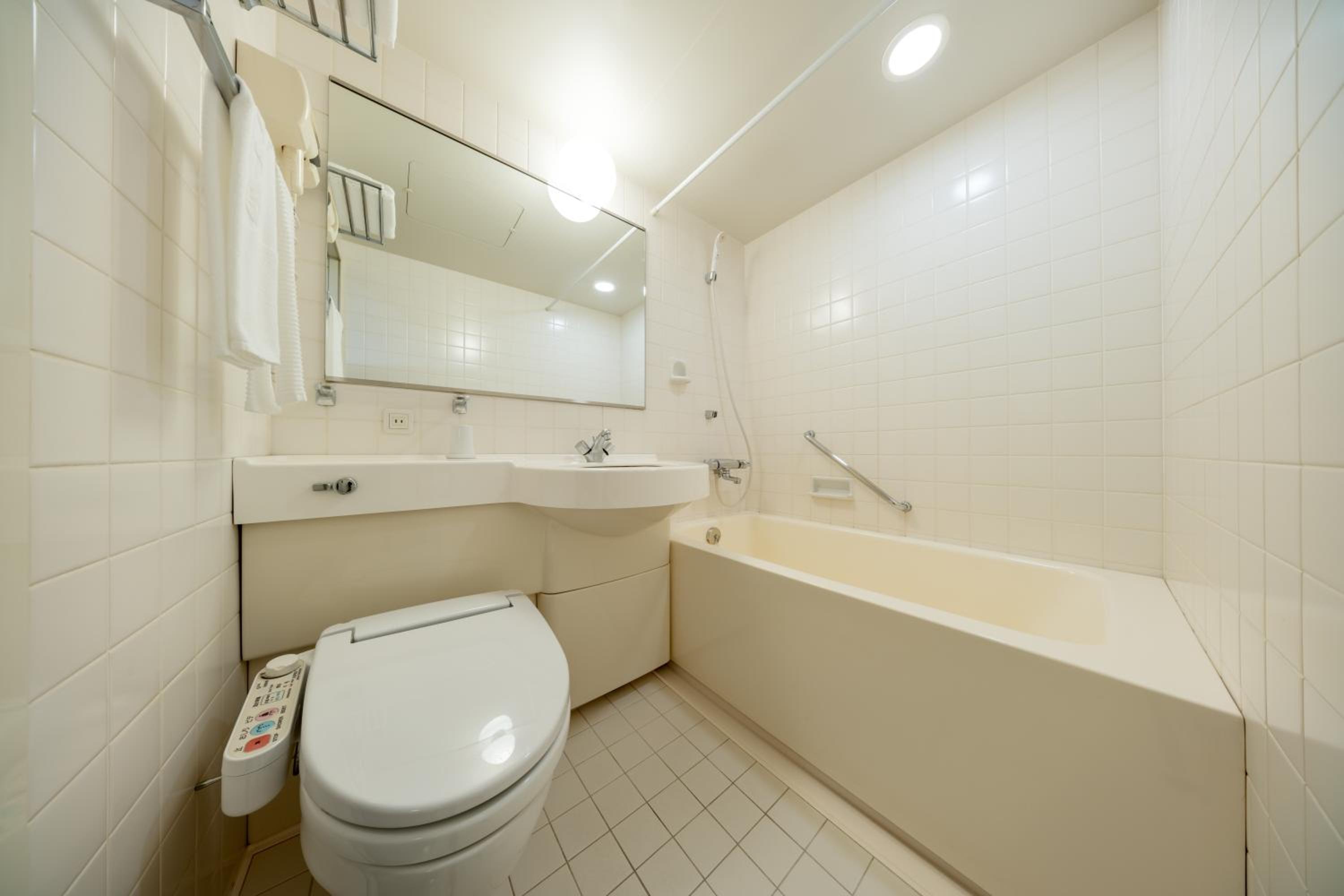 Deluxe Double Room - Non-Smoking - Photo 4