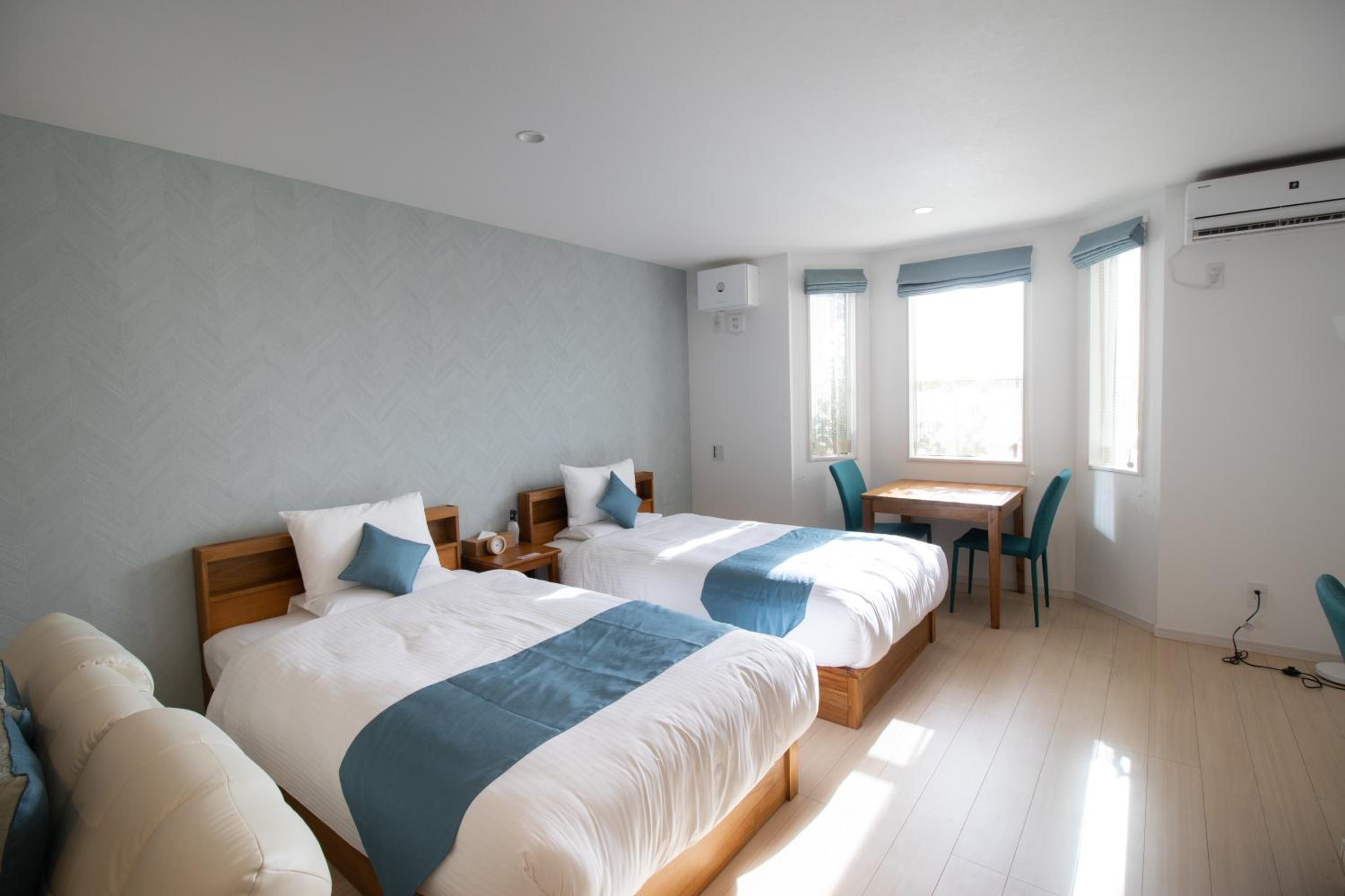 Superior Twin Room - Photo 1