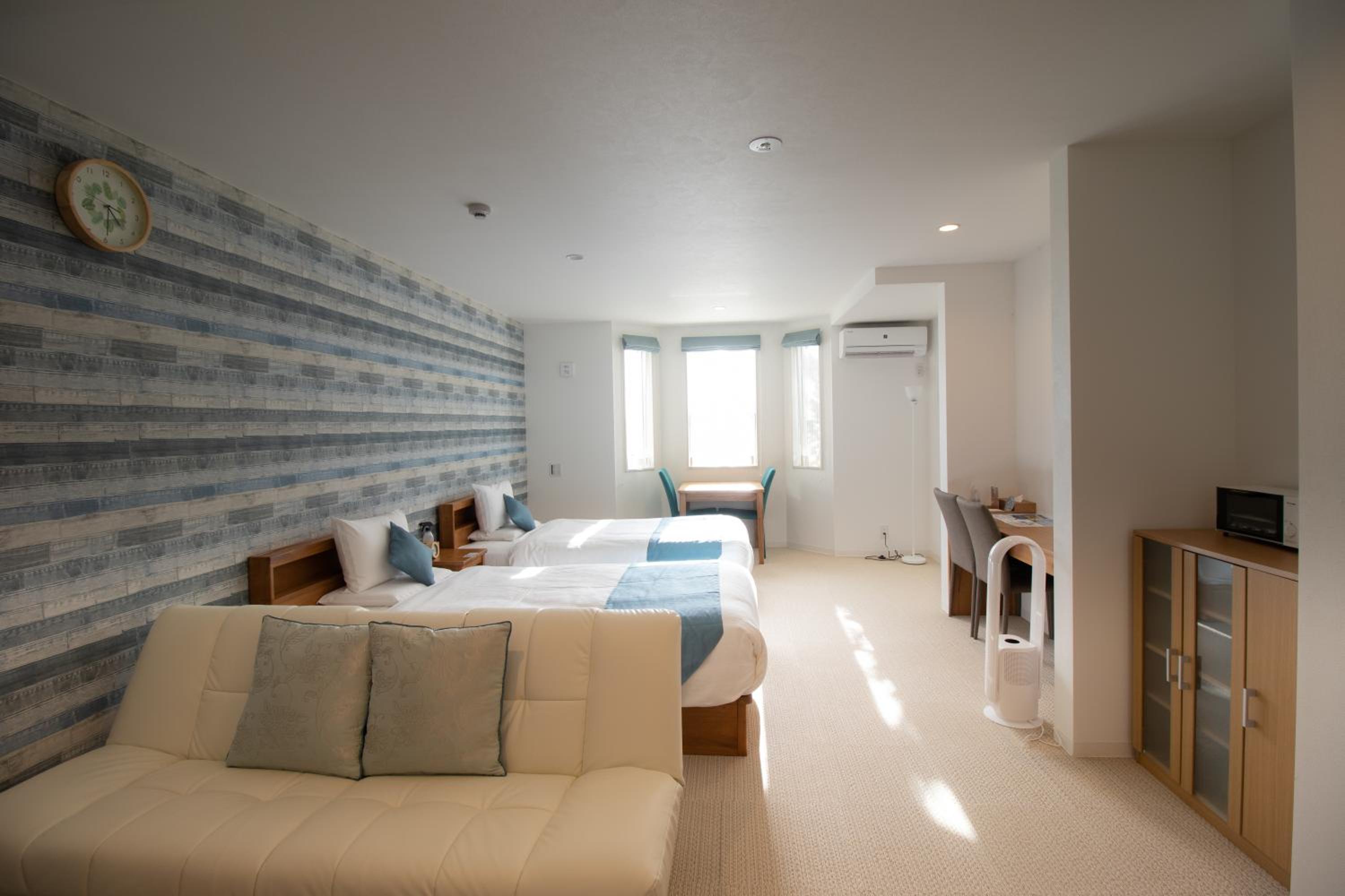 Comfort Twin Room