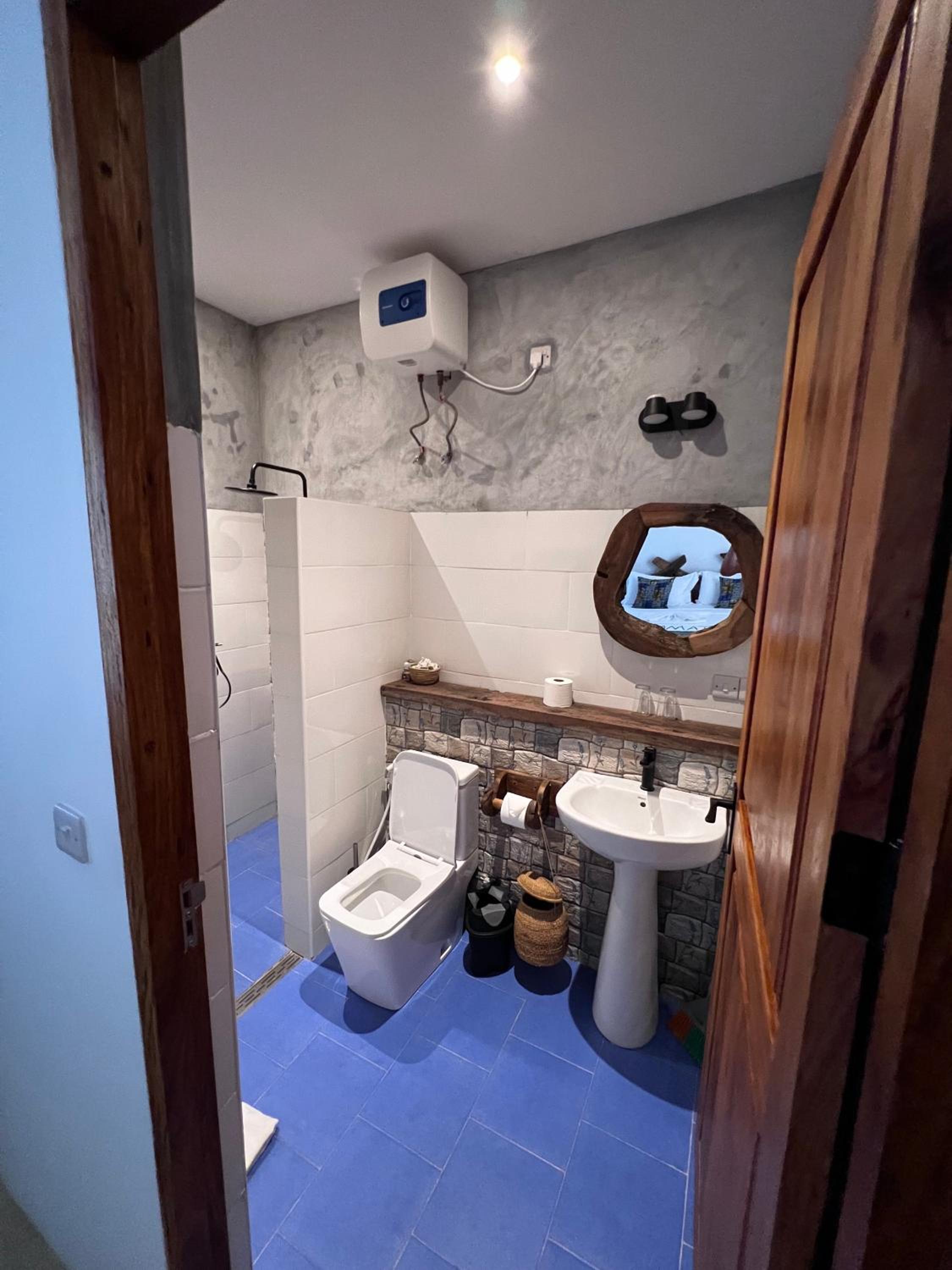 One-Bedroom Apartment - Photo 28