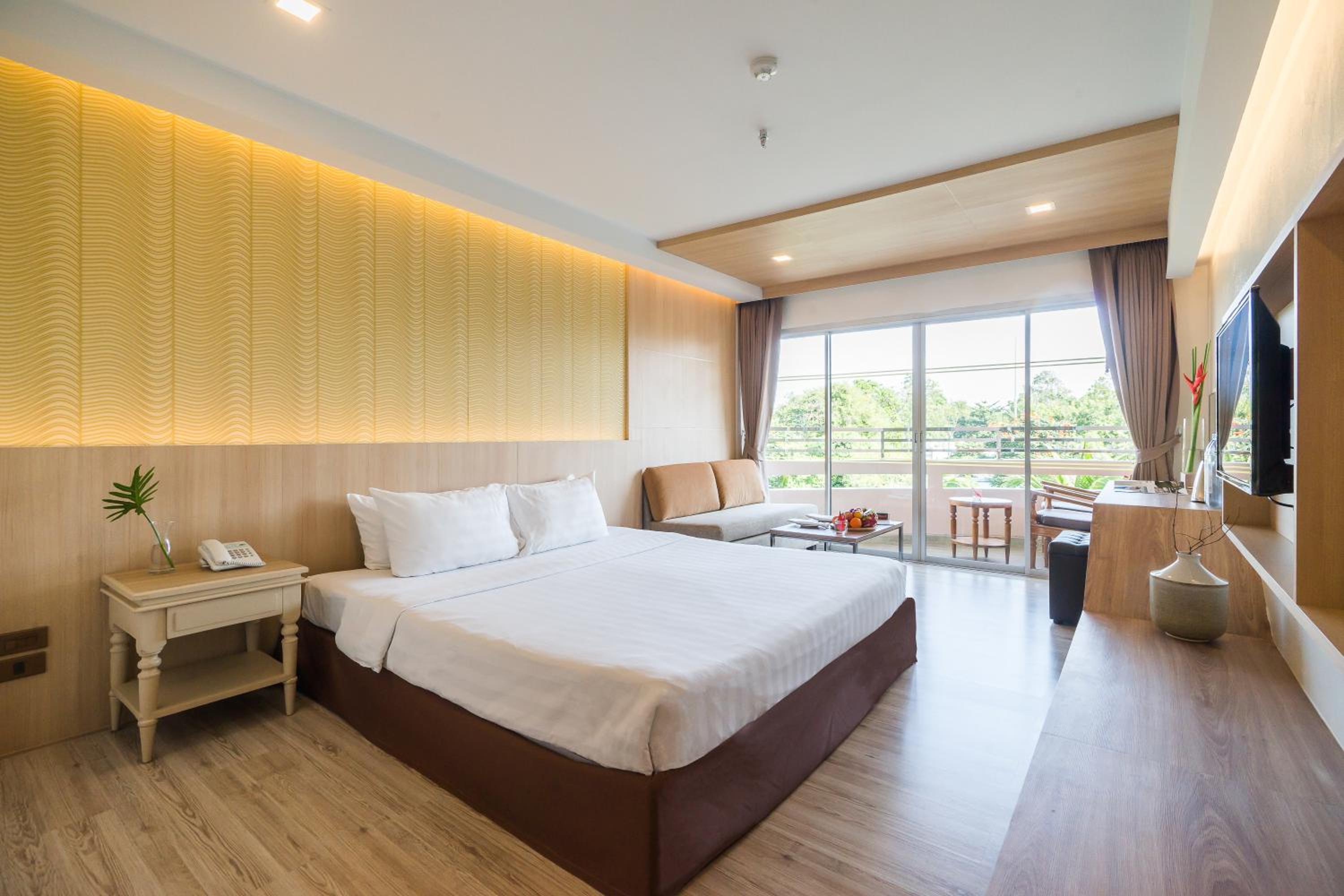 Deluxe Double Room - Ocean Building photo 1