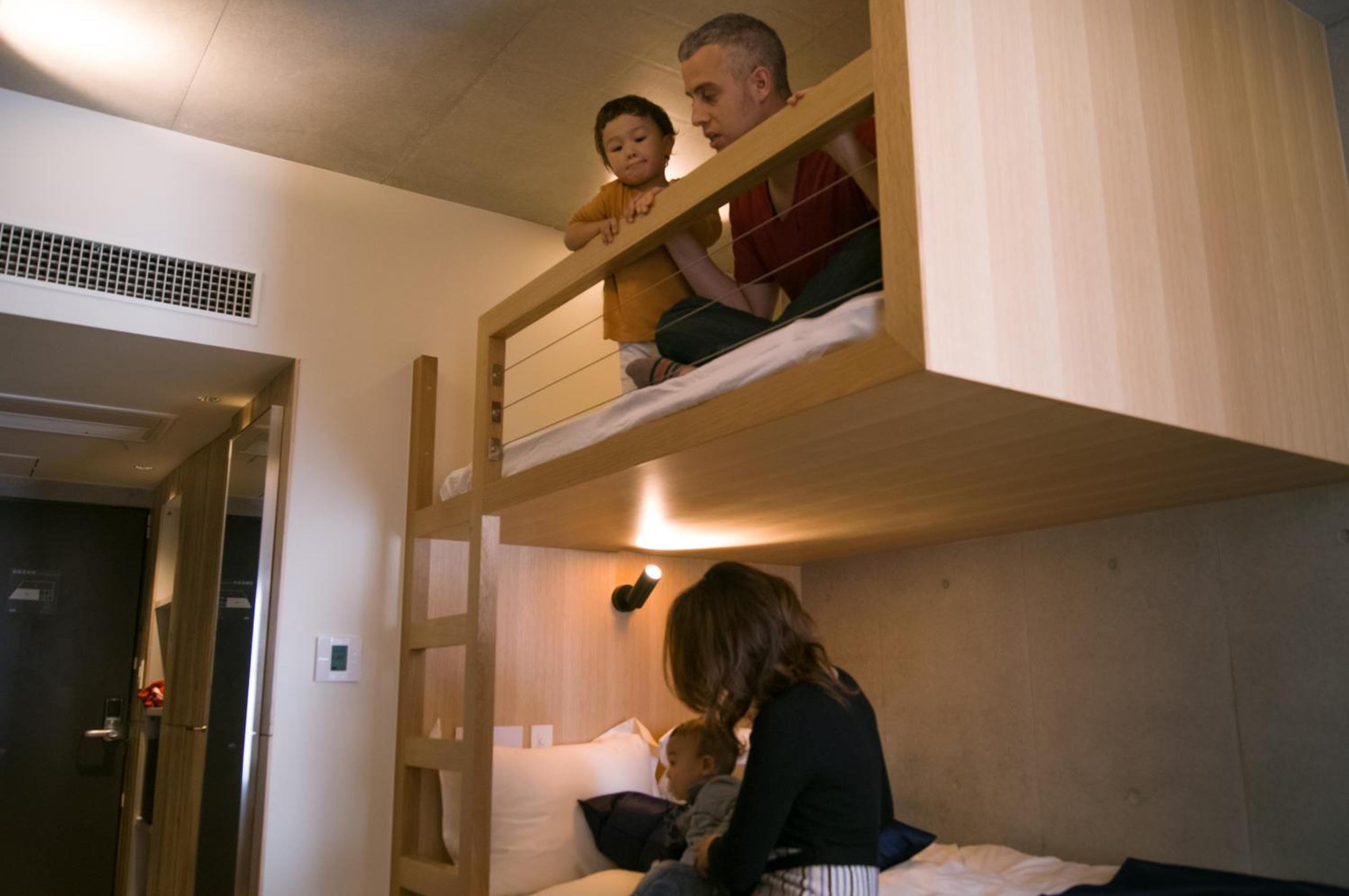 Deluxe Triple Room Max 5 Comfort 3