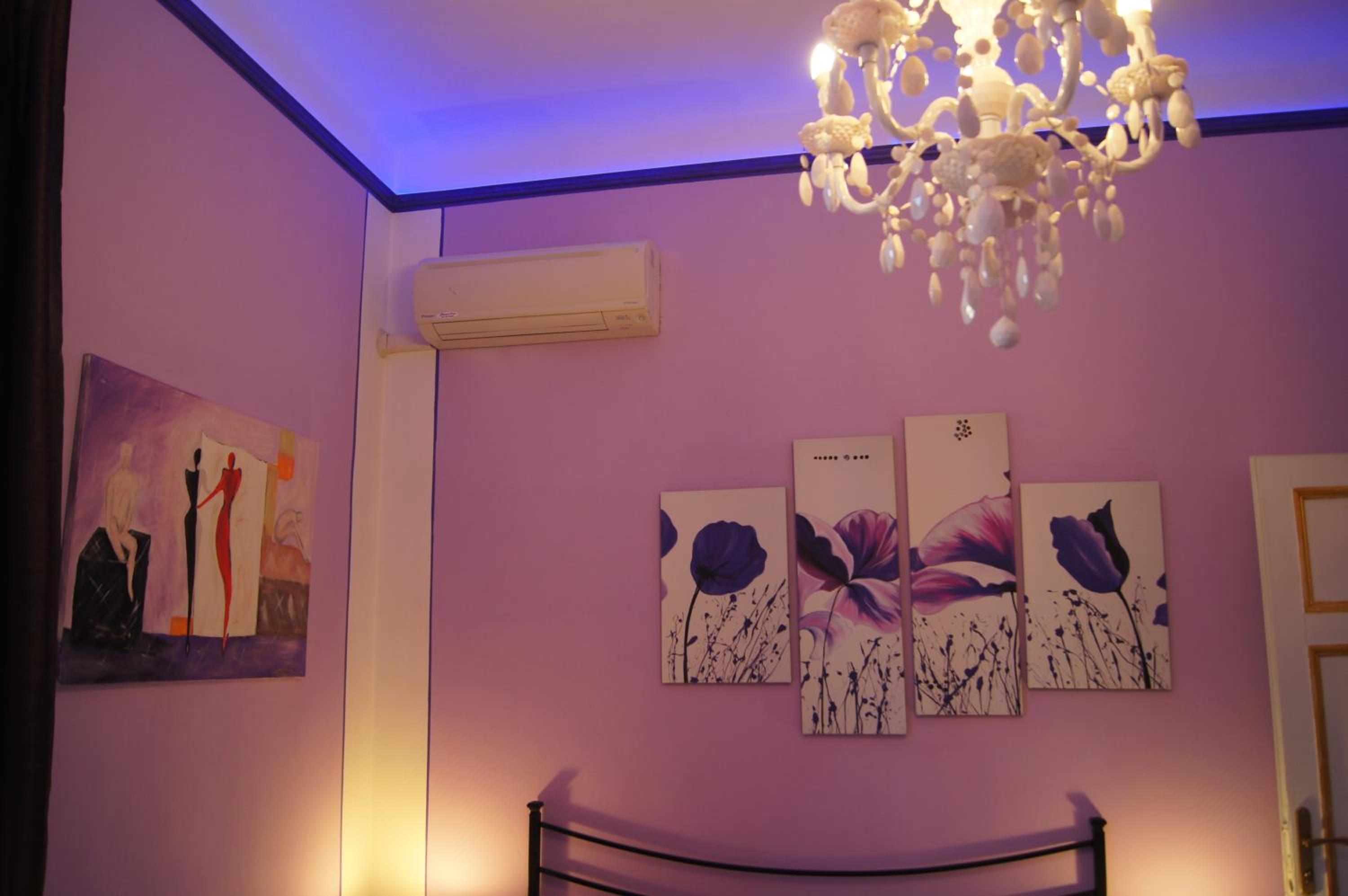 Standard Double Room - Photo 24