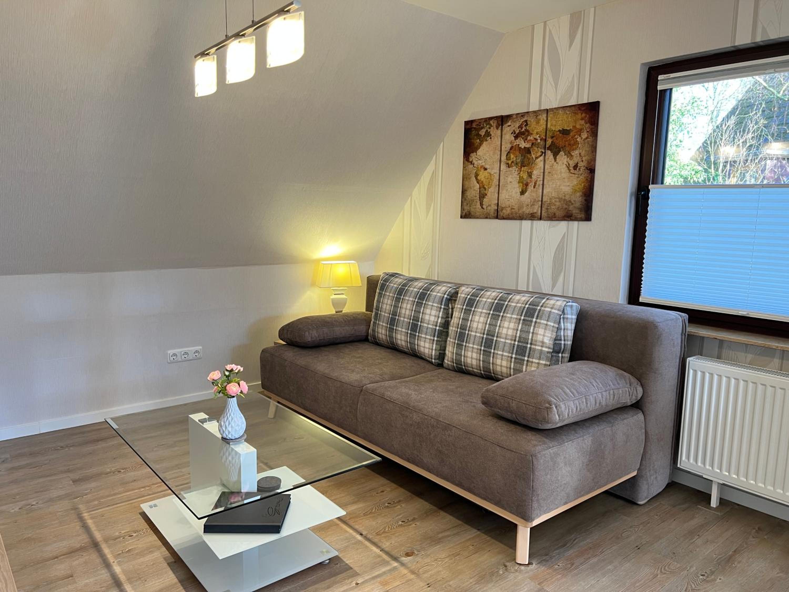 Apartment with Balcony - Photo 20