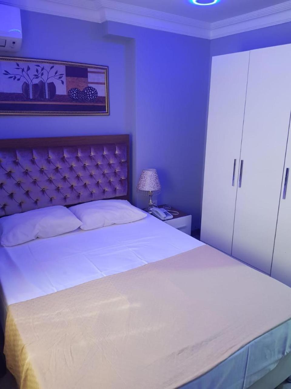 Budget Double Room photo 2