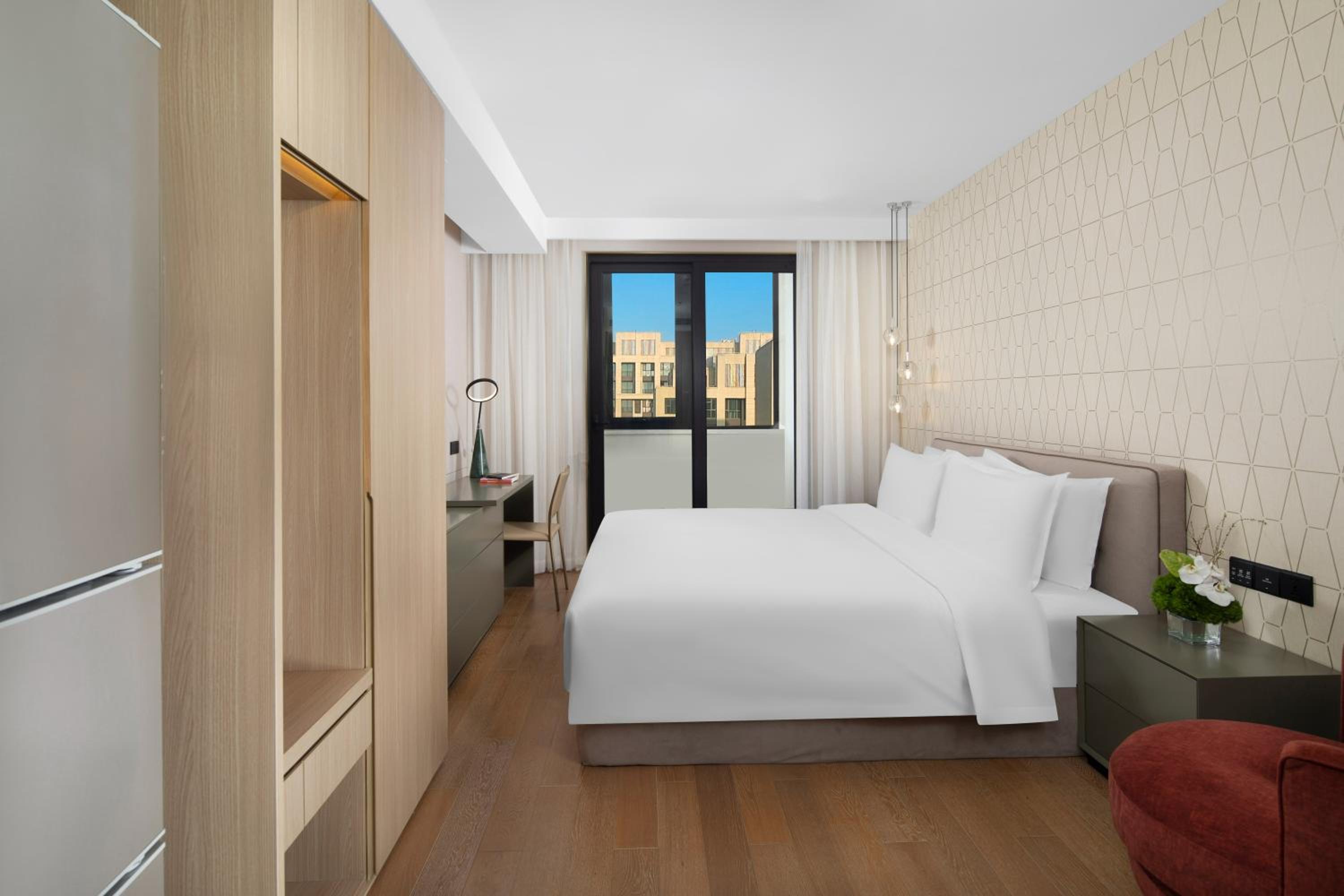 Superior King Room