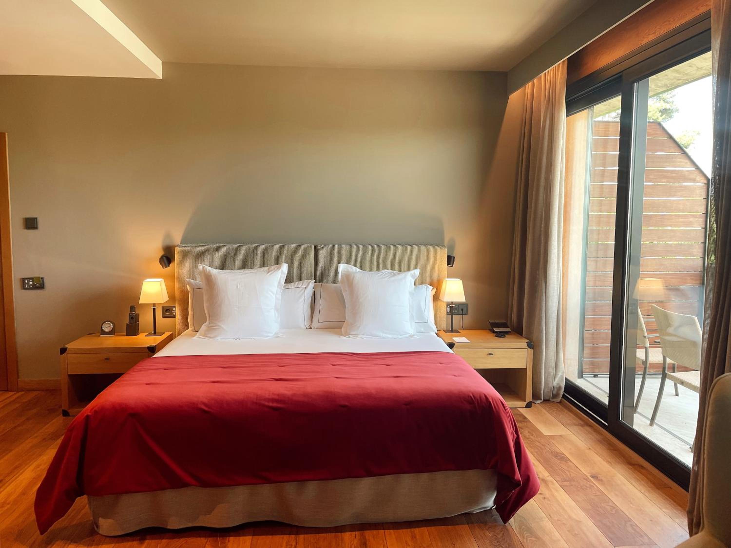 Superior Suite - Photo 1