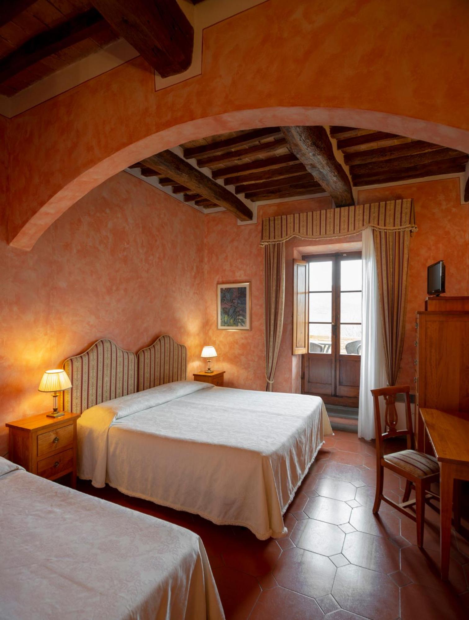 Superior Triple Room - Photo 4