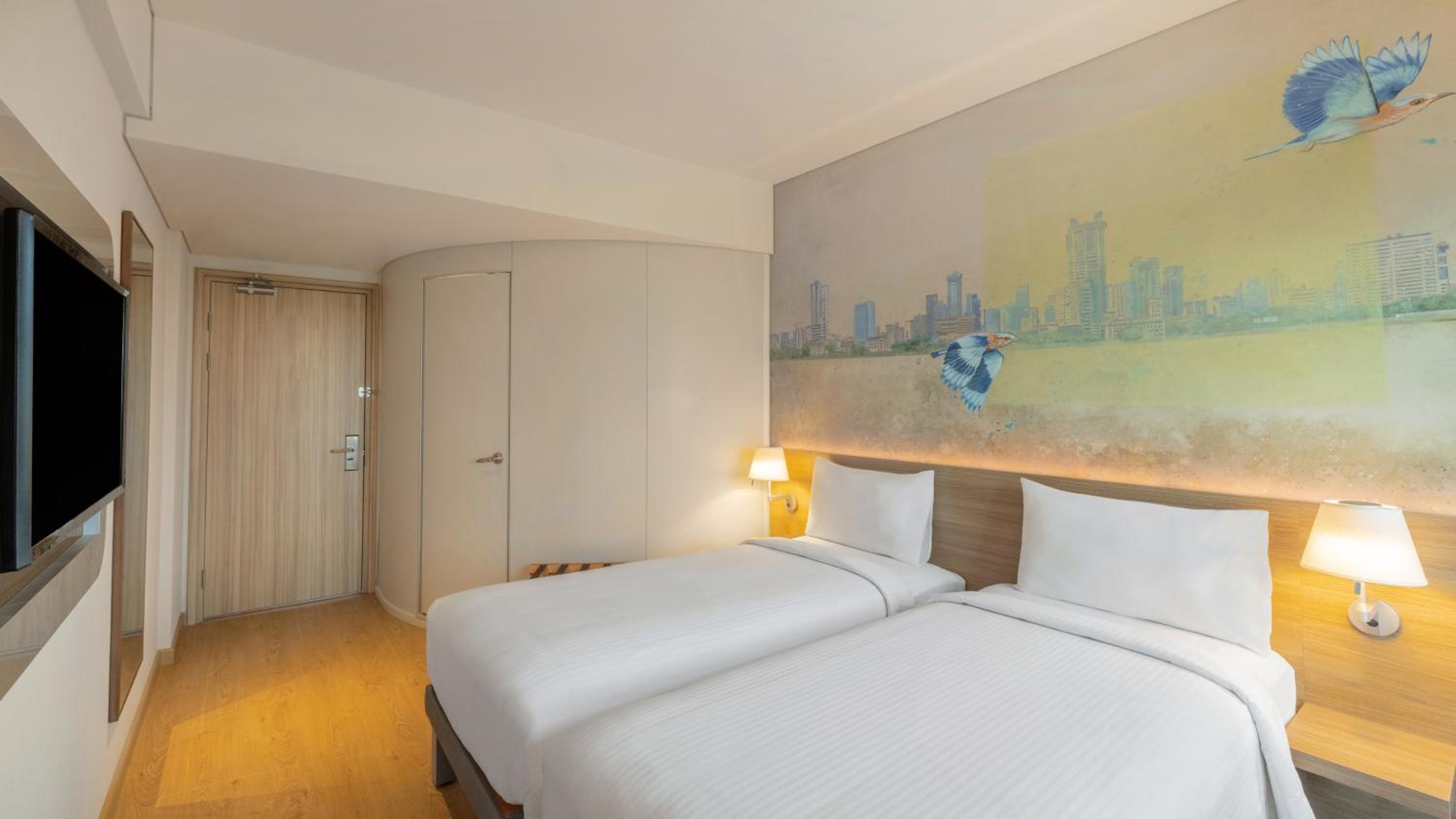 Standard Room with Two Single Beds - Photo 1
