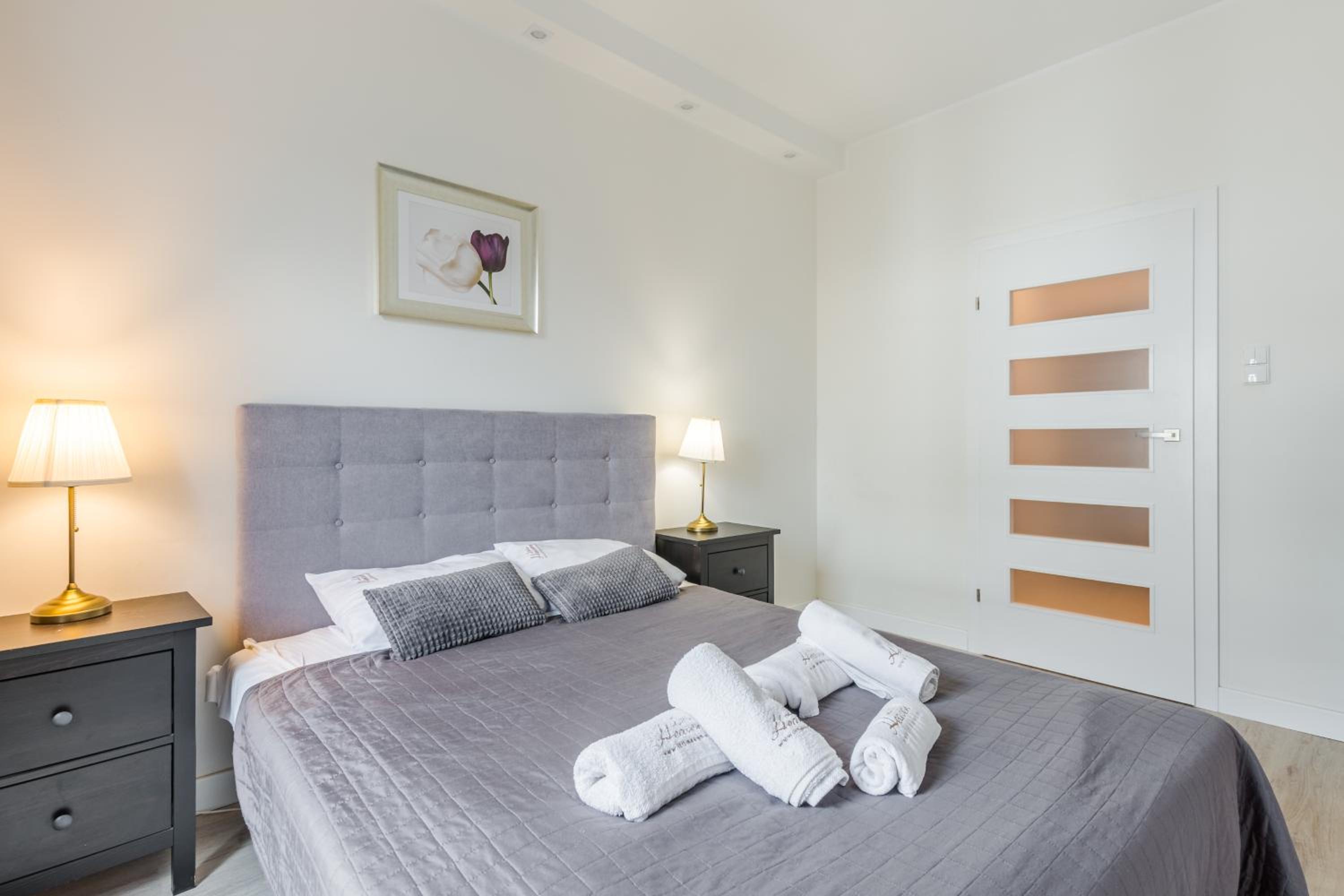 Apartment with Balcony and River view - Jaglana 6E