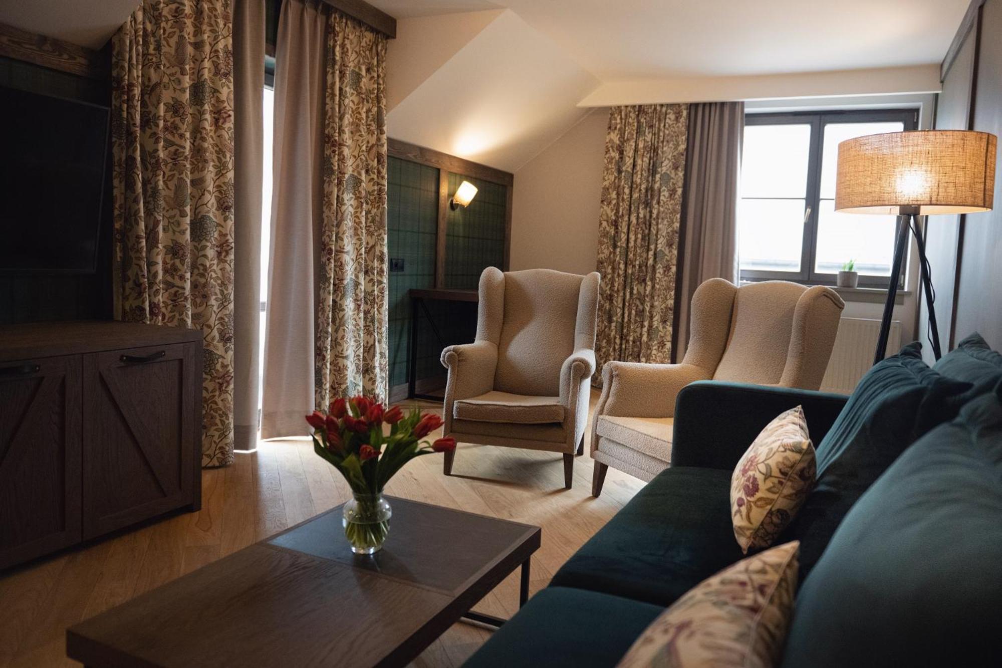 Deluxe Suite photo 1