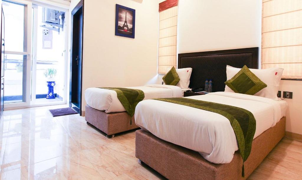 Deluxe Queen Room - Photo 4