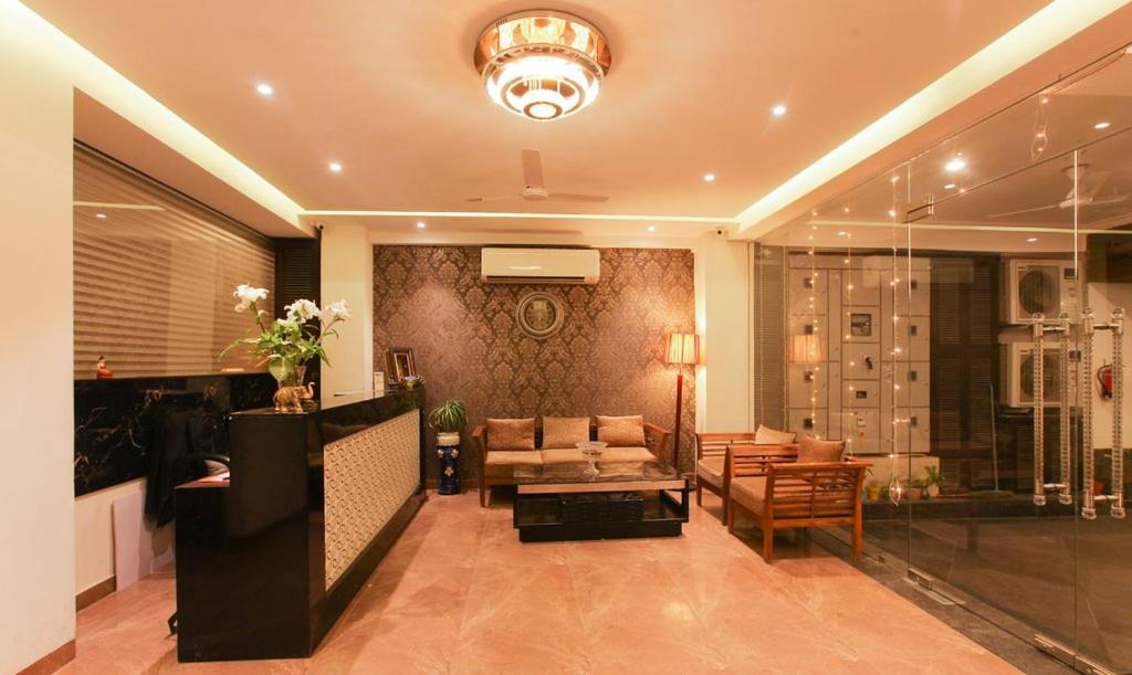 Deluxe Queen Room - Photo 2