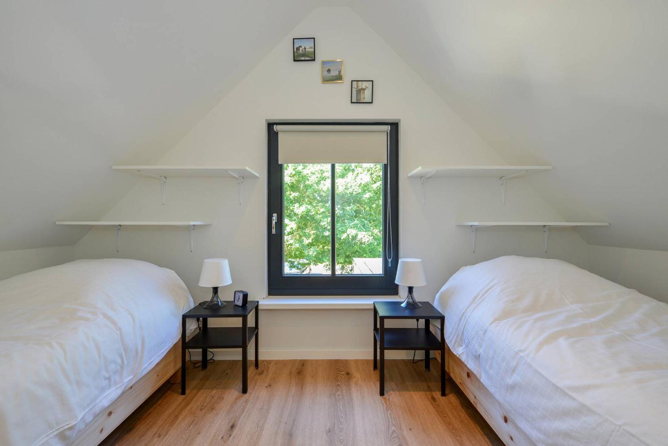 Three-Bedroom House photo 3