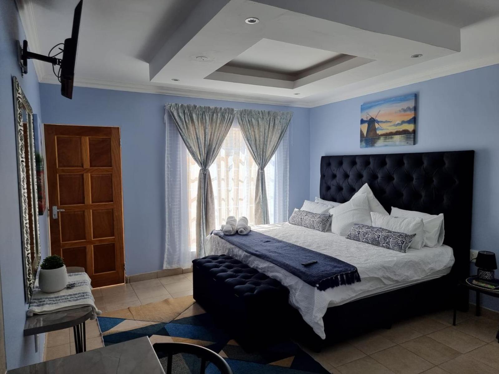Quadruple Room with Private Bathroom - Photo 4