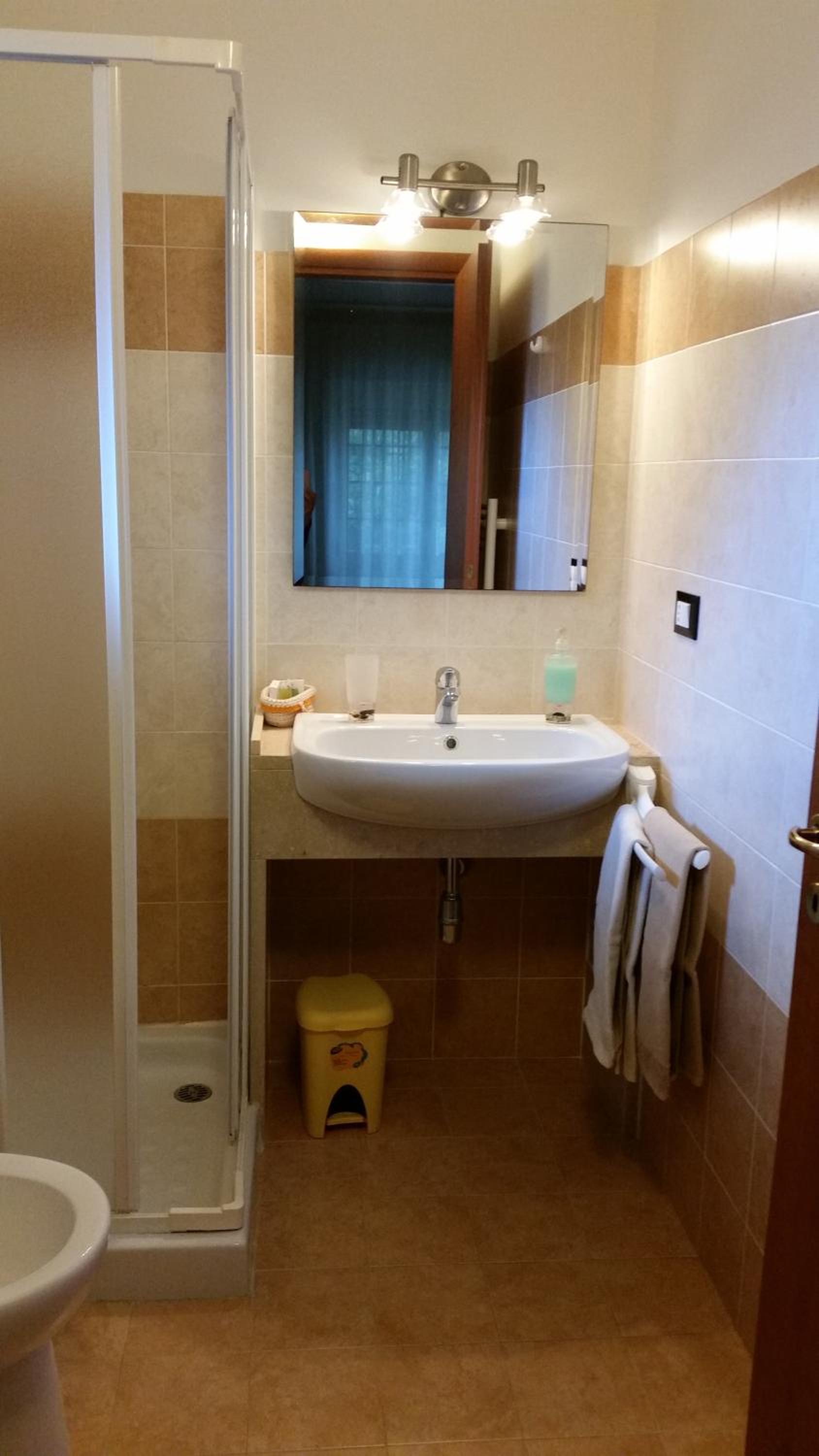 Double or Twin Room with Private Bathroom