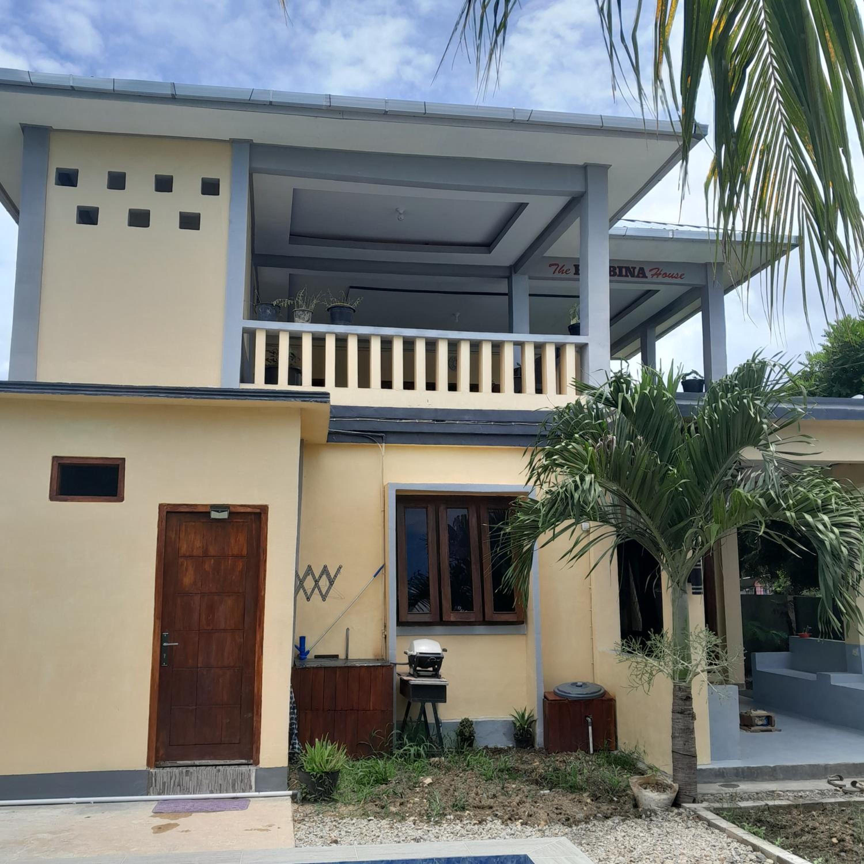 Two-Bedroom House photo 3
