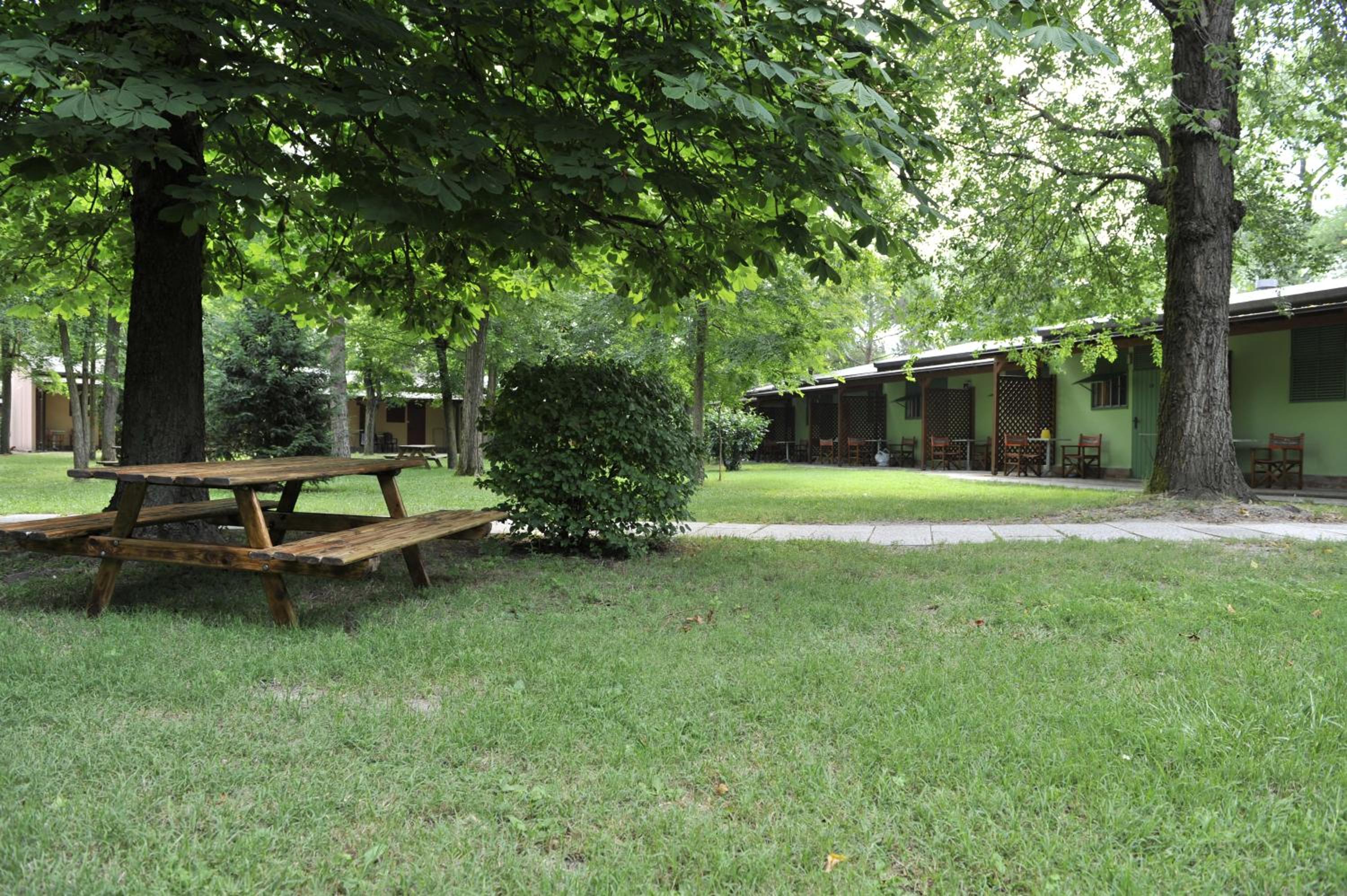 Quadruple Room with Garden View photo 3