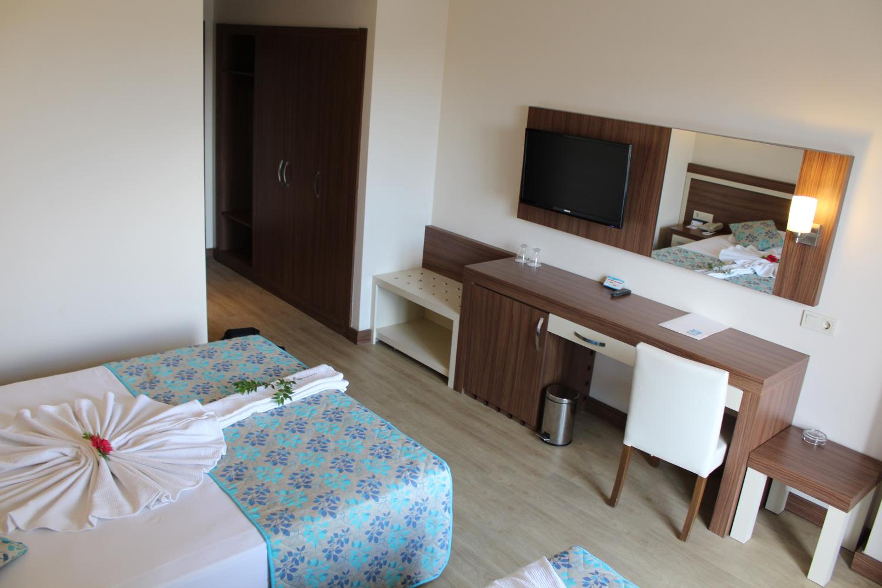 Triple Room photo 2