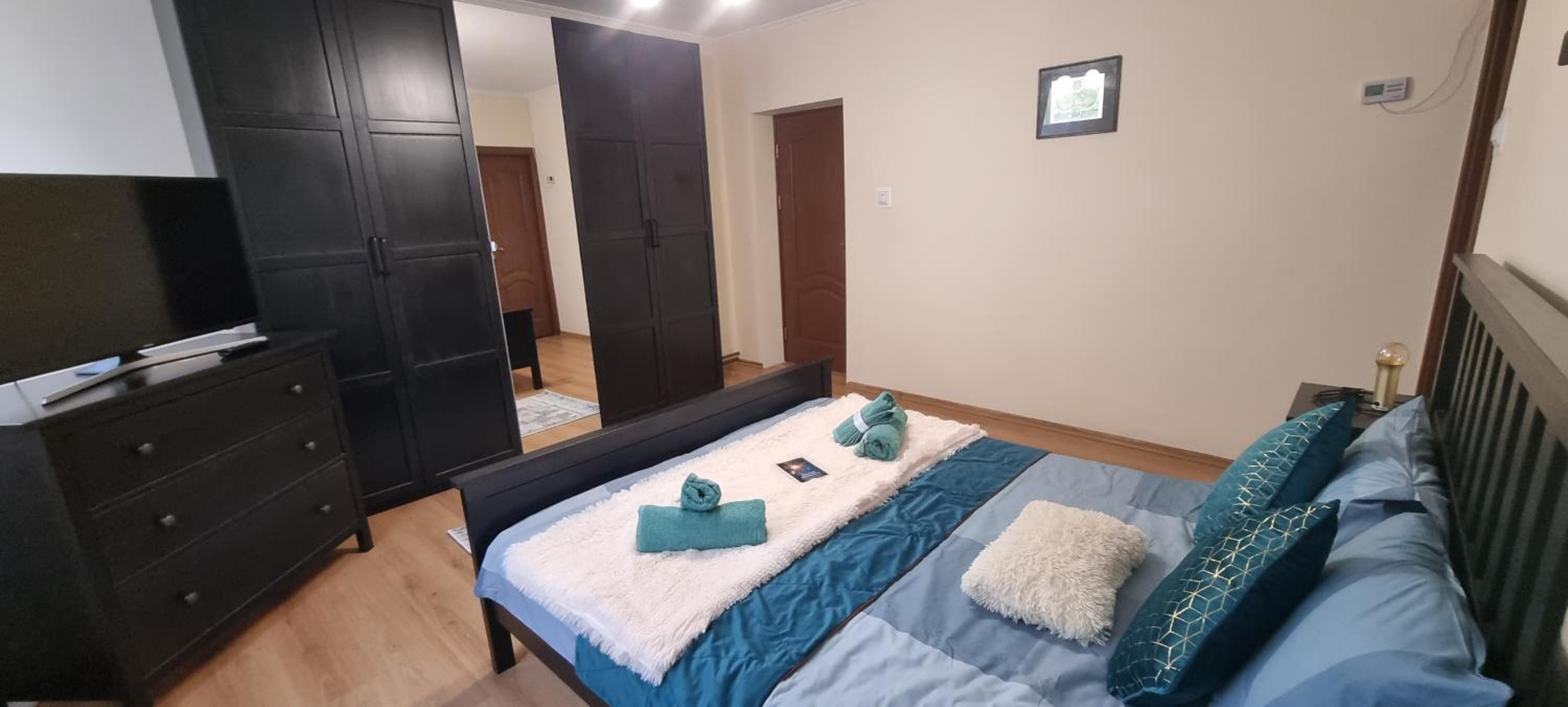 One-Bedroom Apartment - Photo 7