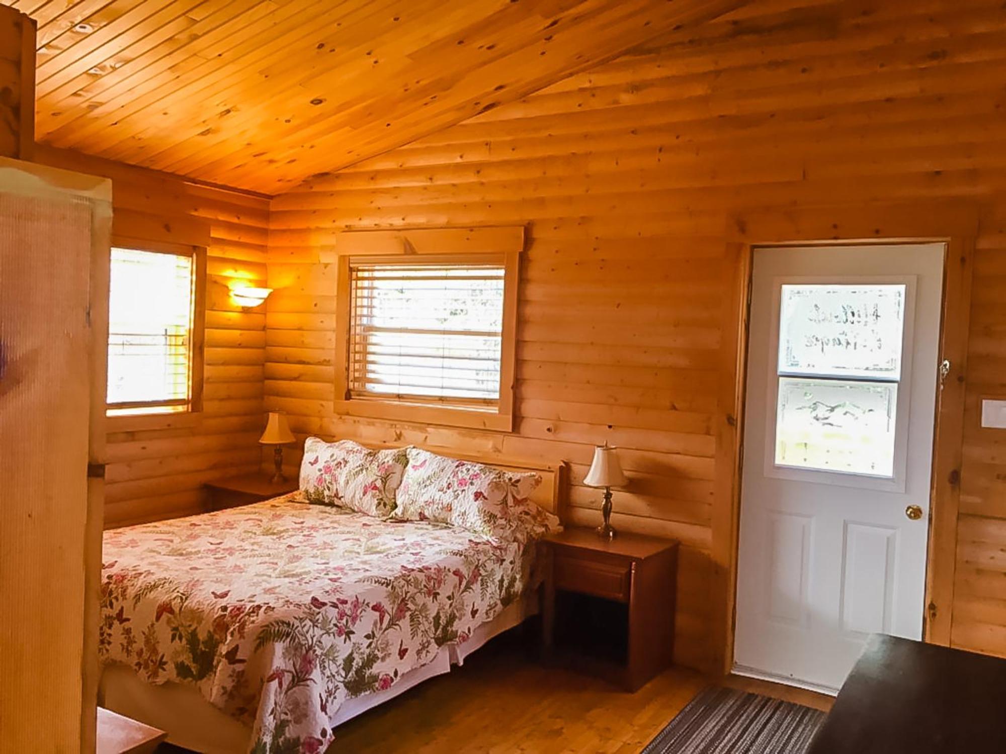 One-Bedroom Chalet photo 1