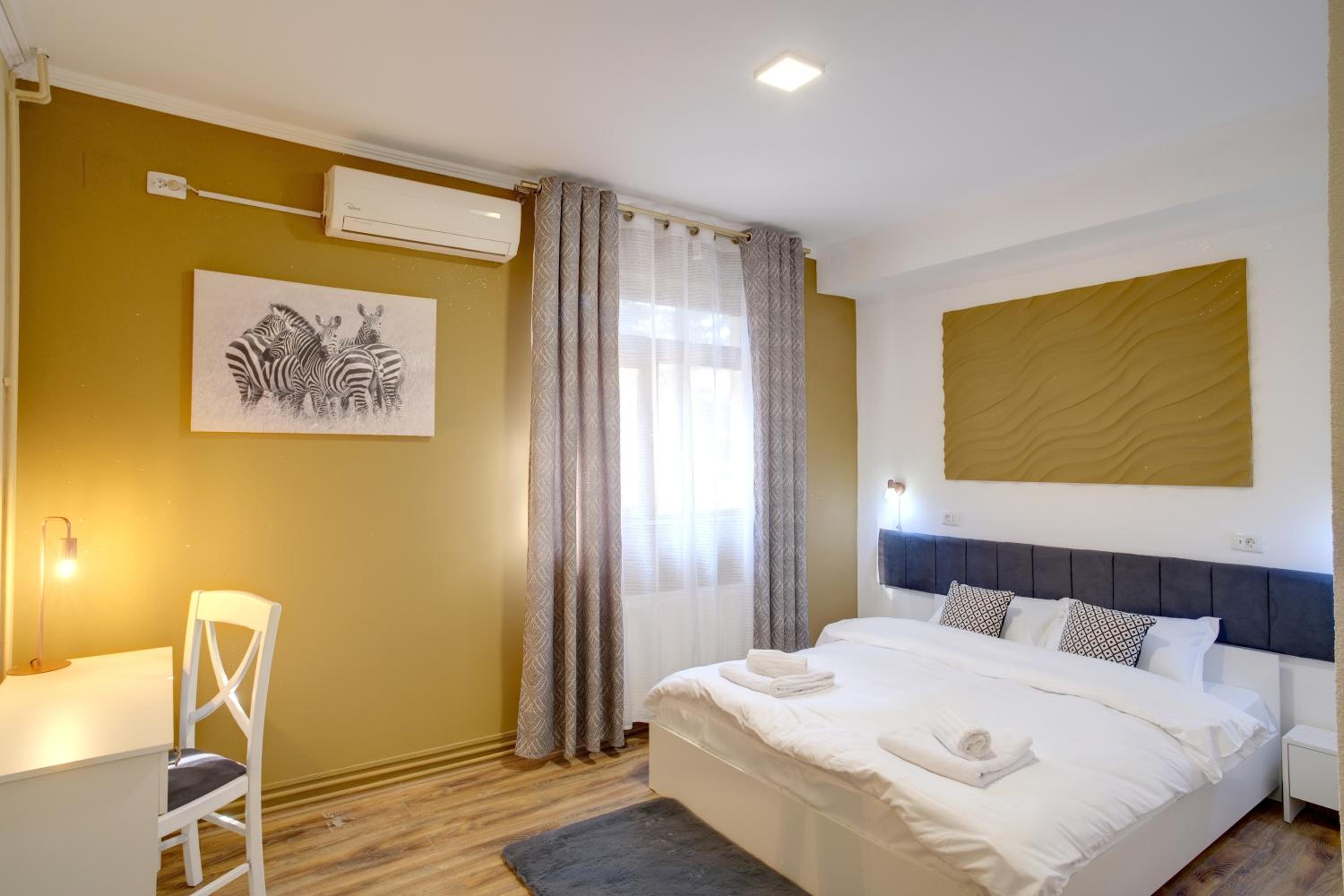 Deluxe Double Room photo 2