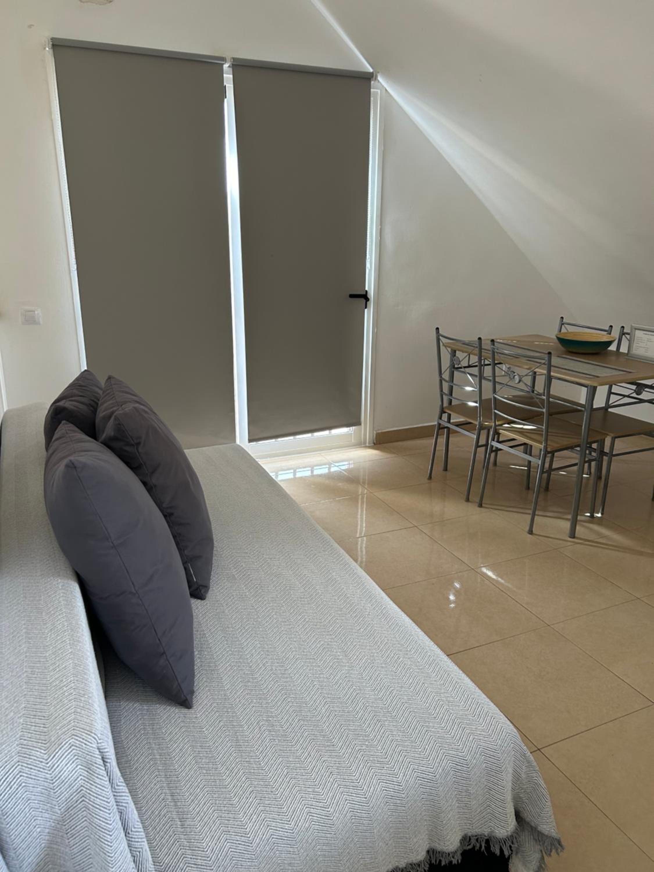 One-Bedroom Apartment photo 3