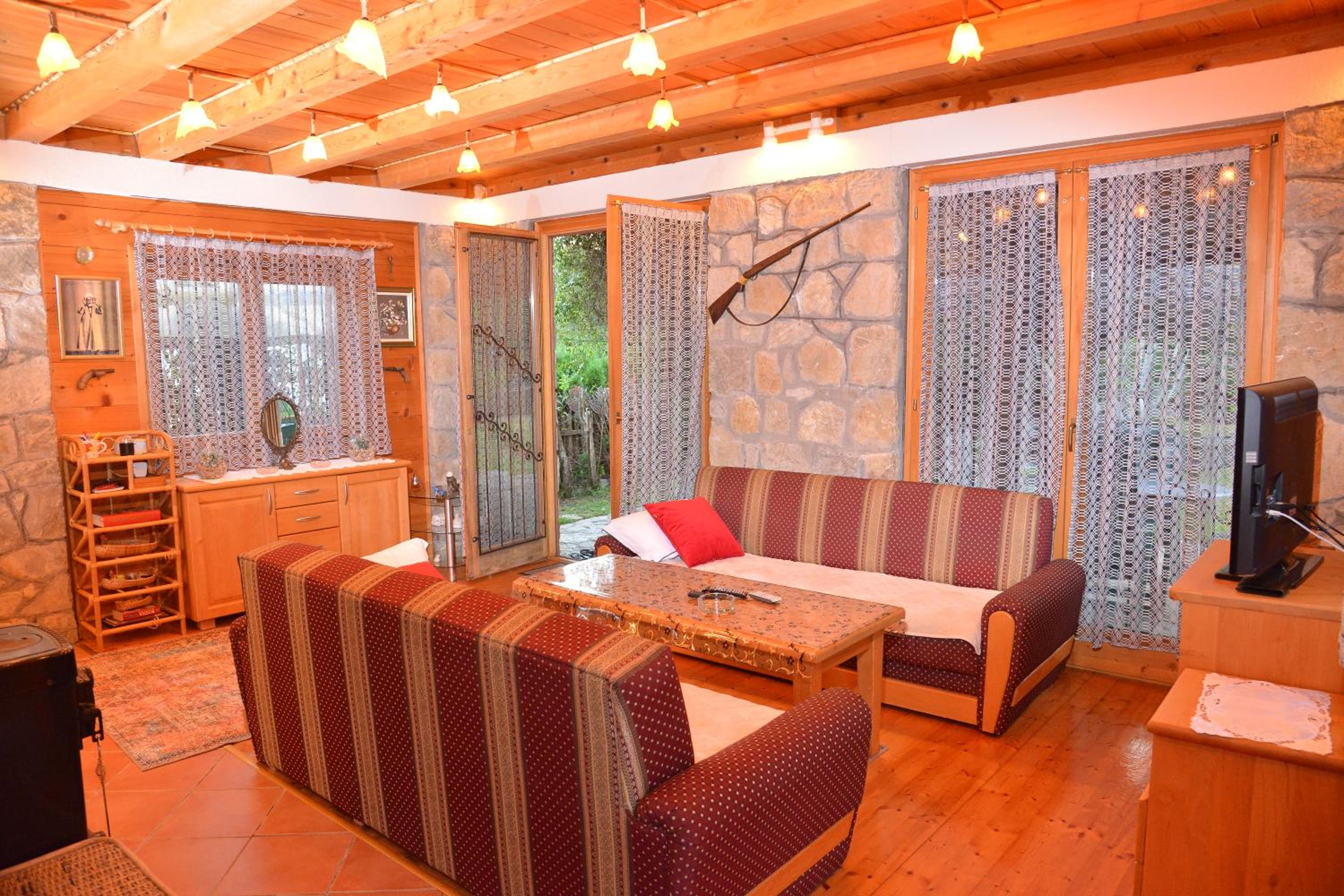 Three-Bedroom House photo 1