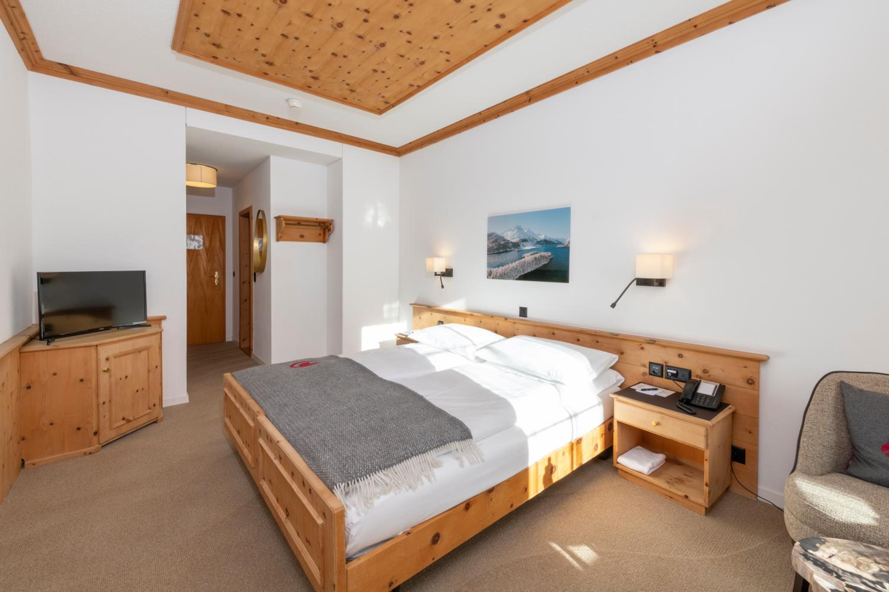 Double Room - Photo 10