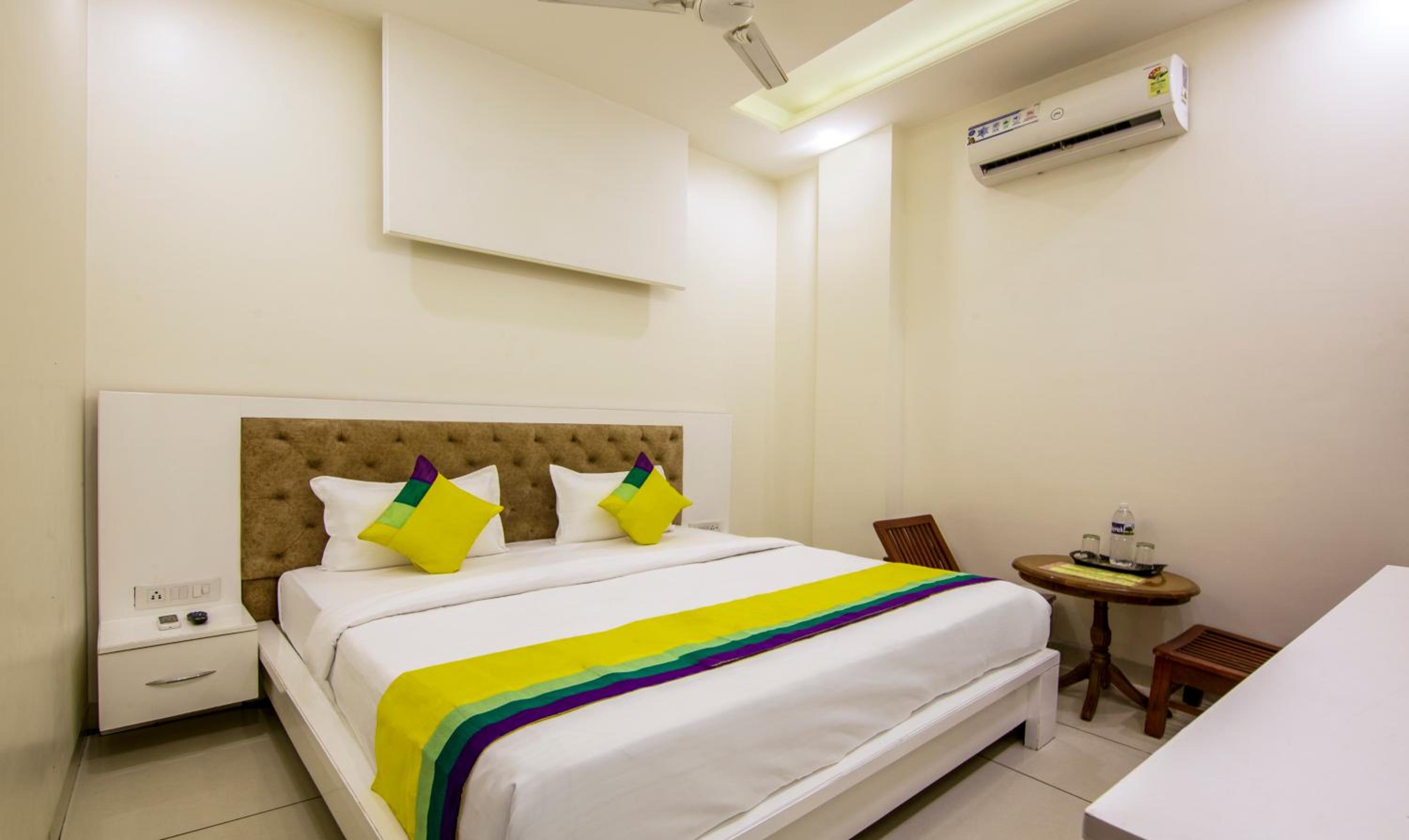 Economy Room - Photo 1