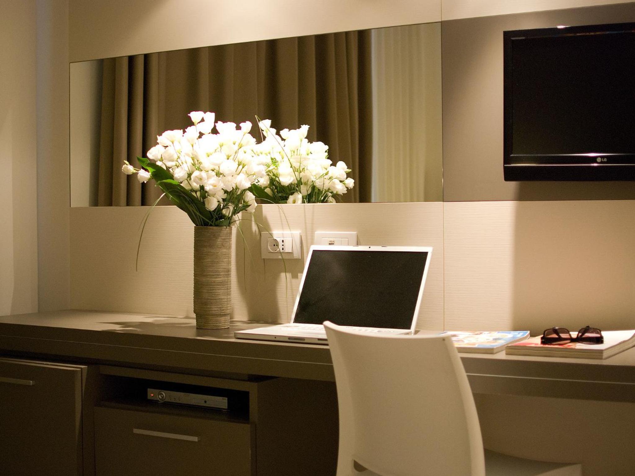 Superior Double or Twin Room - Photo 3