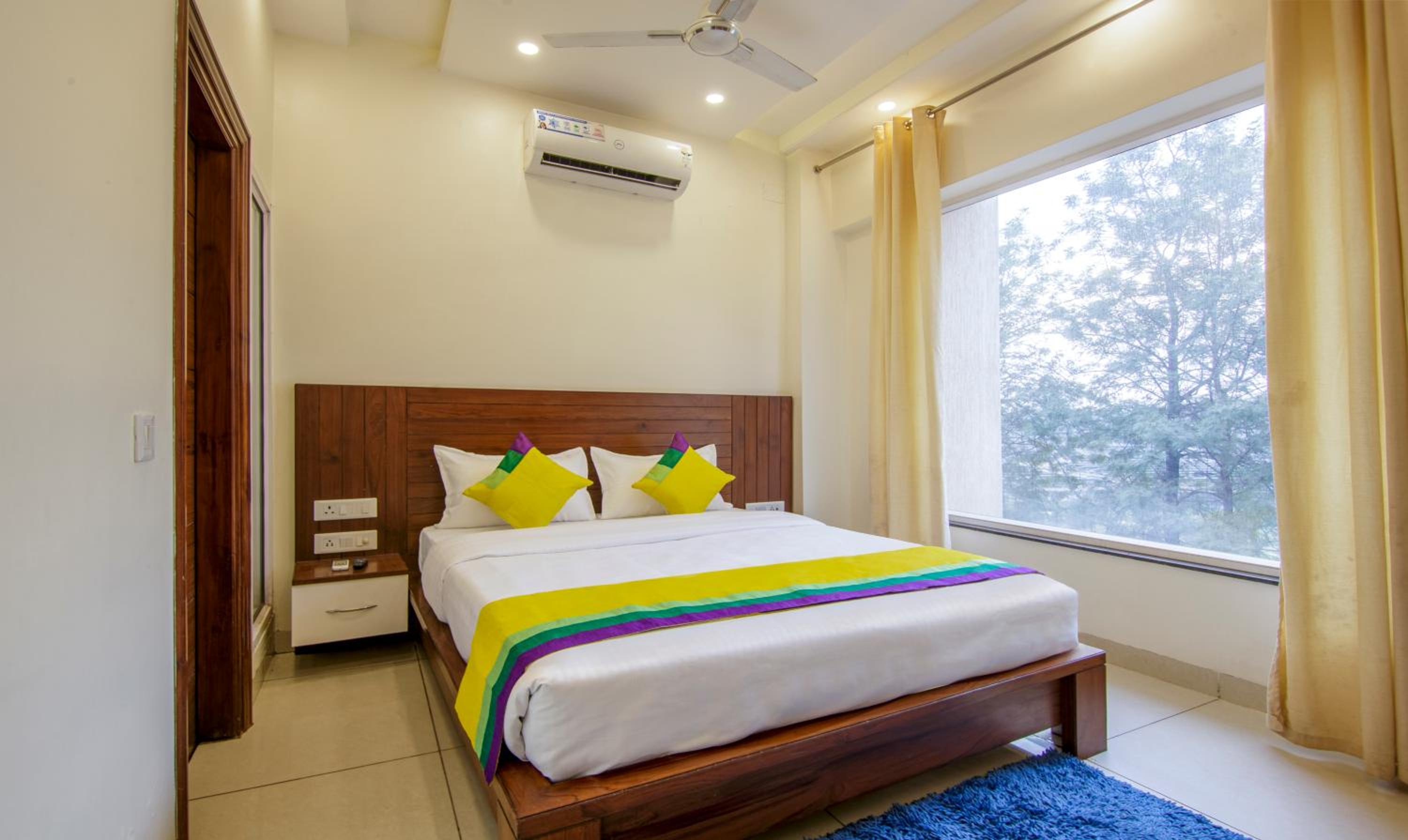 Standard Room - Photo 1