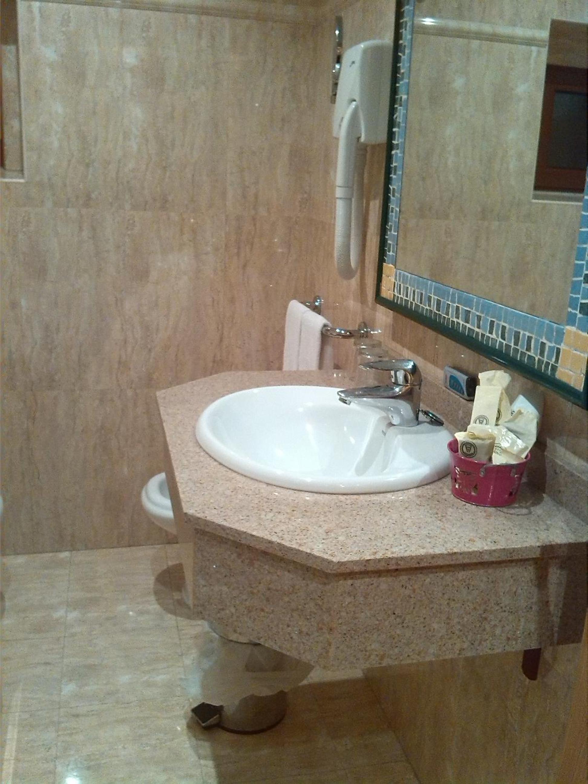 Suite photo 3